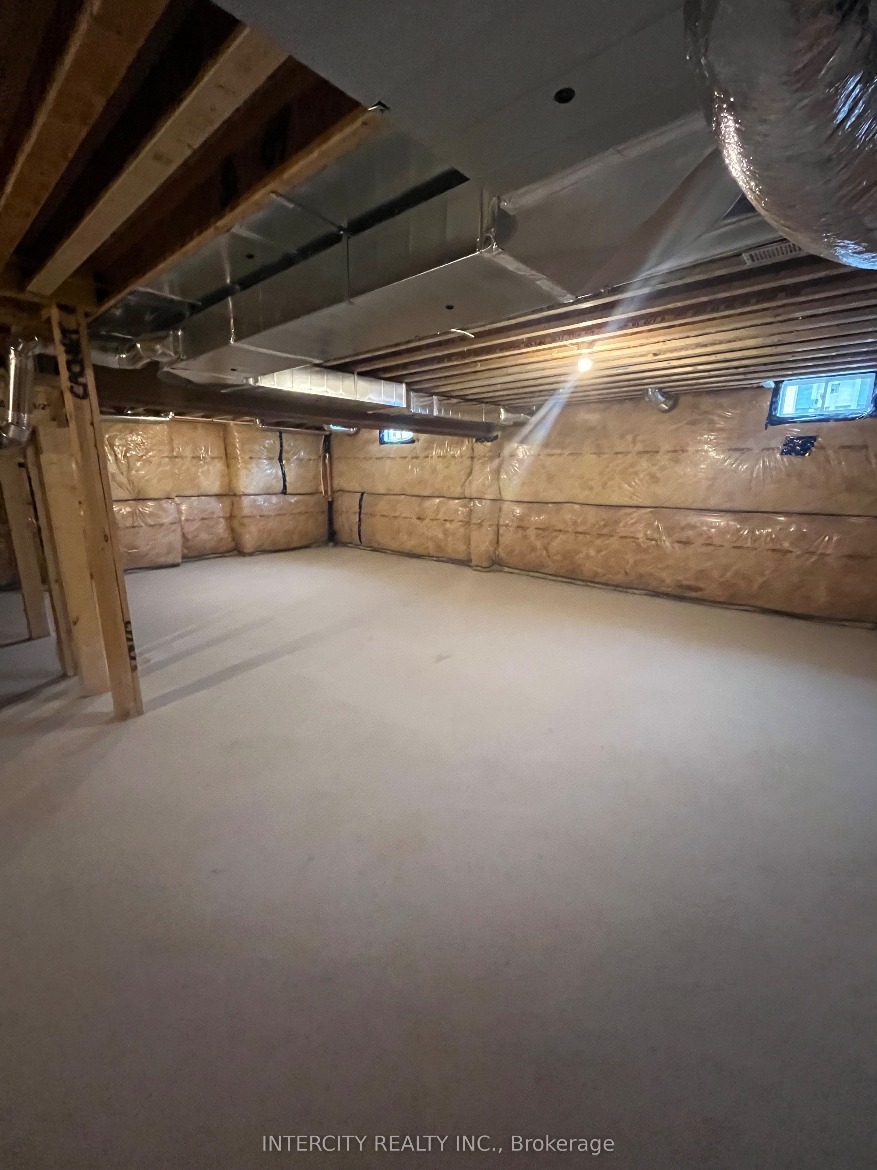 140 Raftis Street Property Photo 28