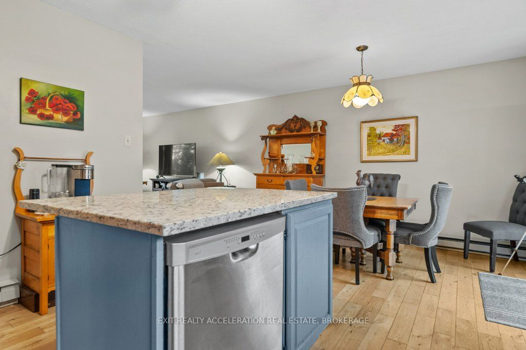 4524 County Rd 1 E Property Photo 16