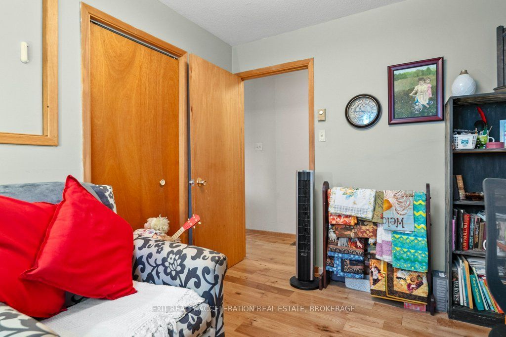 4524 County Rd 1 E Property Photo 25