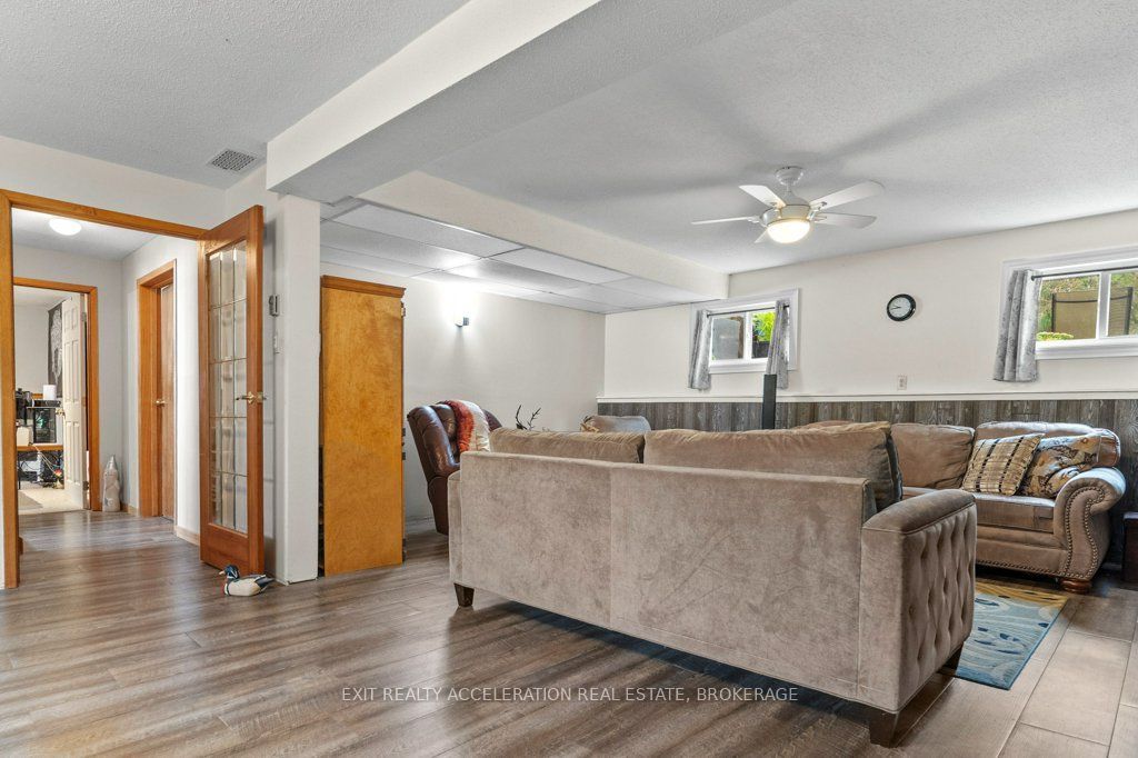 4524 County Rd 1 E Property Photo 27