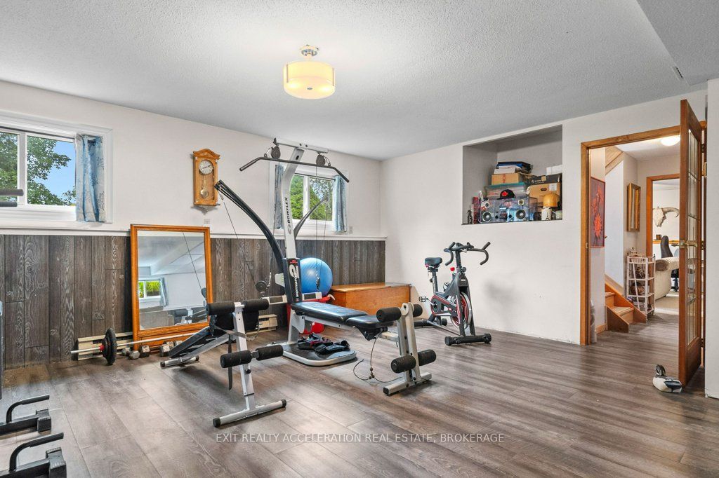4524 County Rd 1 E Property Photo 31