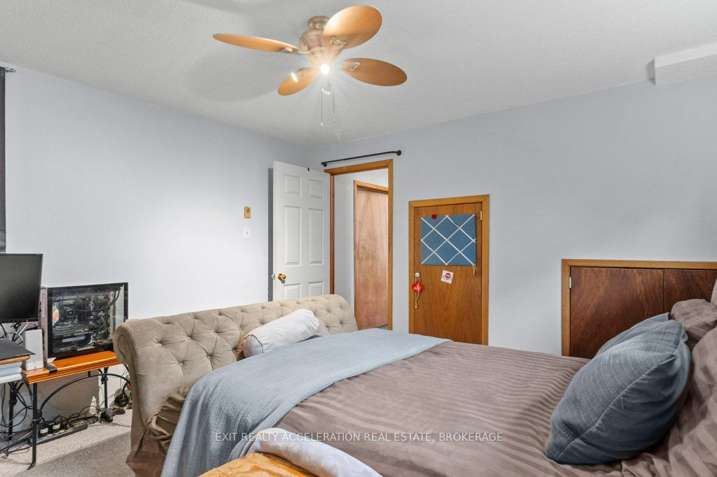 4524 County Rd 1 E Property Photo 34