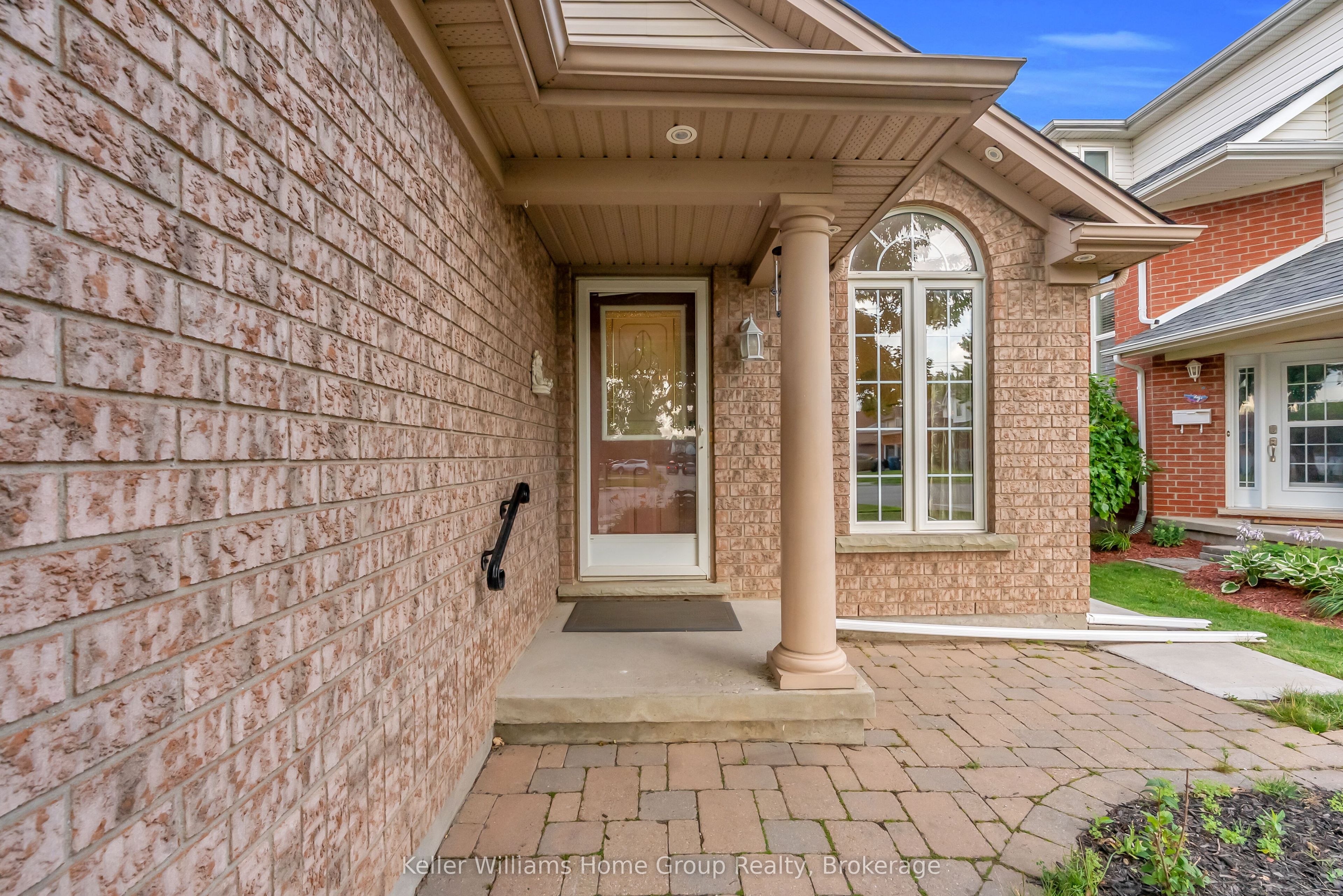 148 Clairfields Drive W Property Photo 10