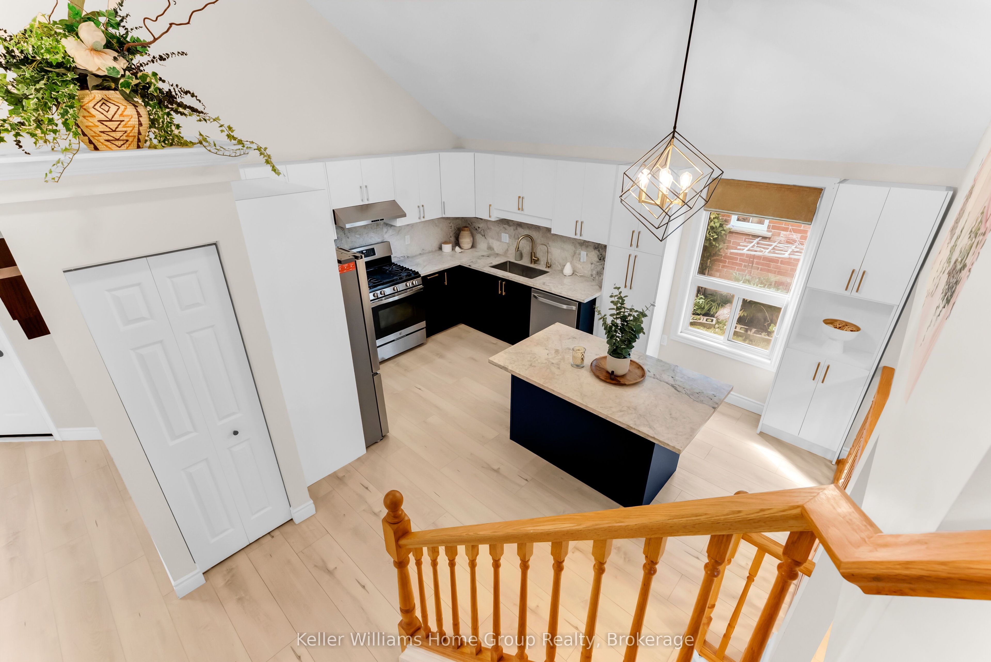 148 Clairfields Drive W Property Photo 16