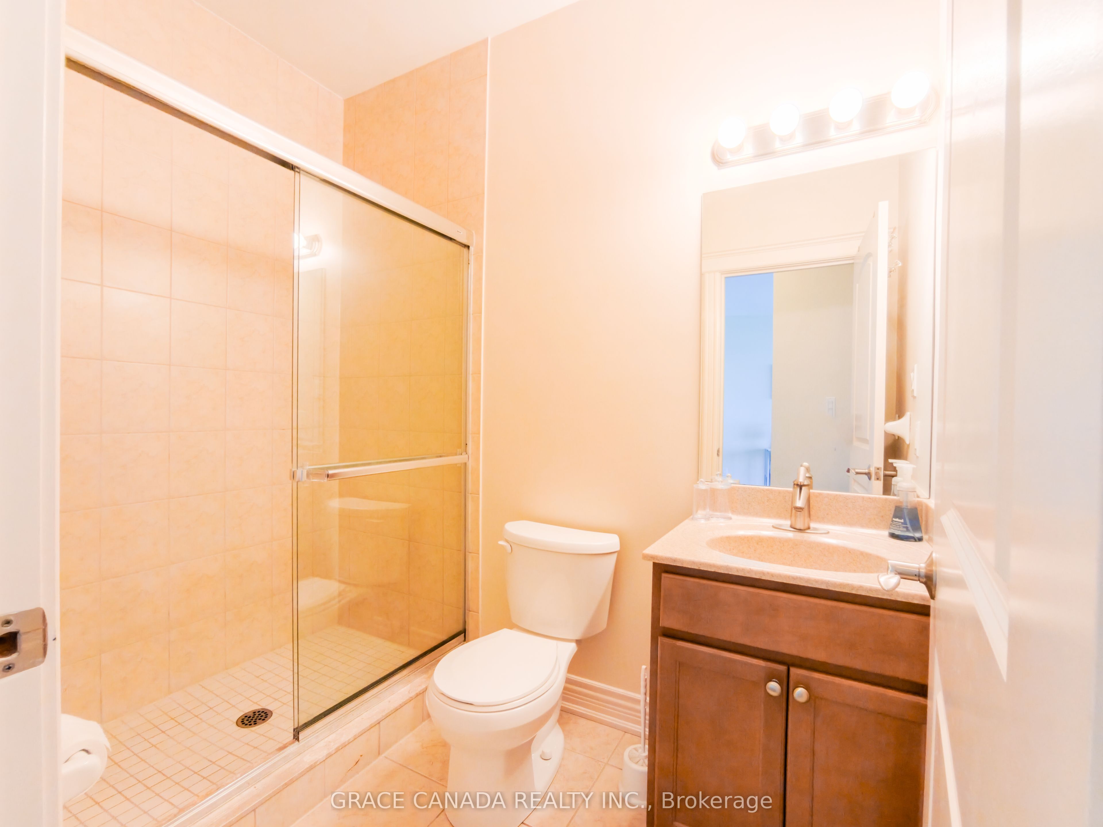 1225 Riverside Drive W 504 Property Photo 28