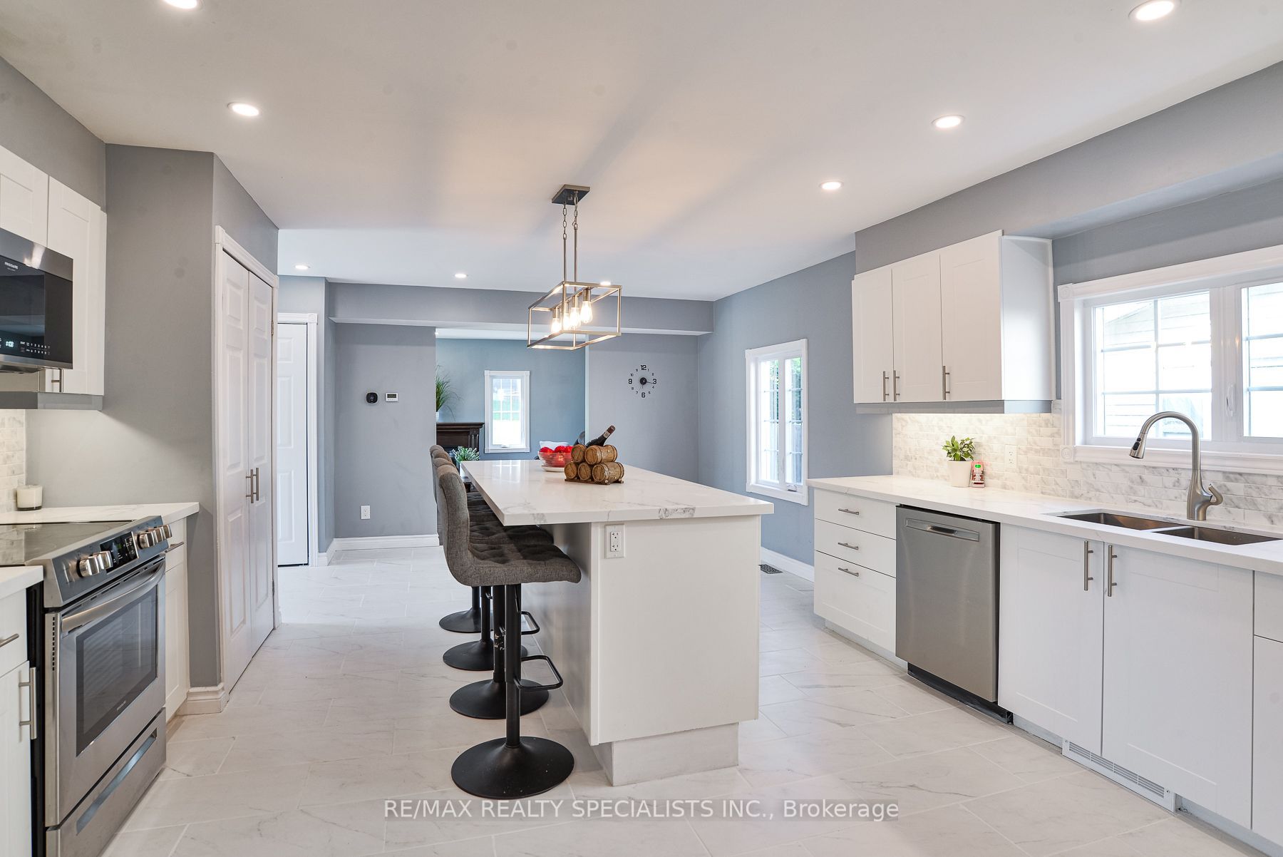 X13741356 Property Photo 4