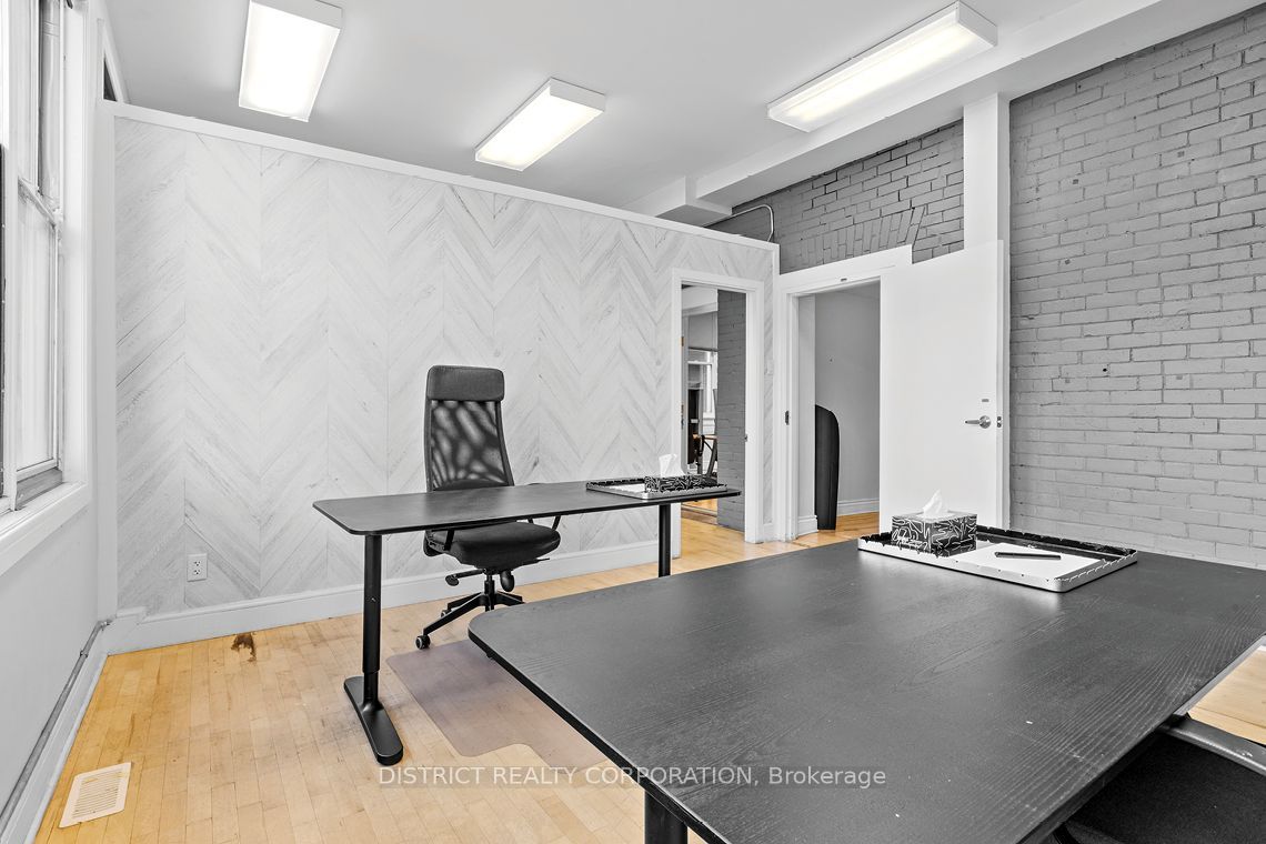 226 Argyle Avenue Property Photo 11