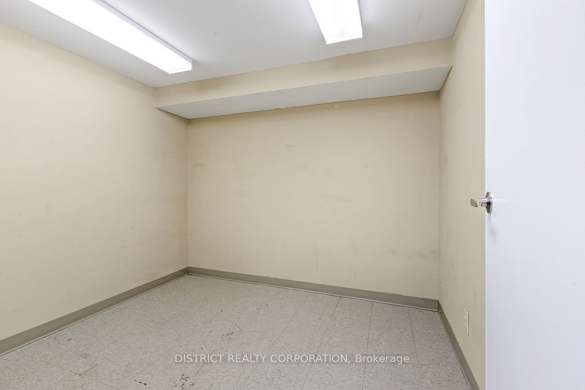 226 Argyle Avenue Property Photo 16