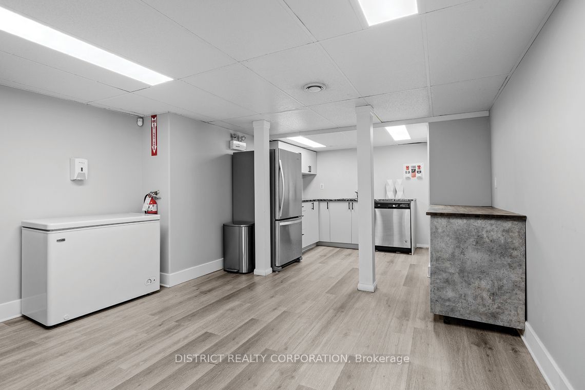 226 Argyle Avenue Property Photo 17