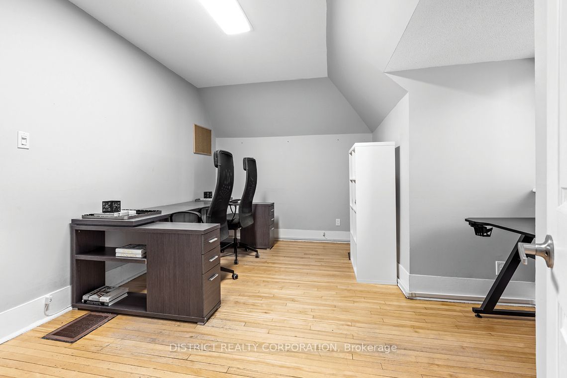 226 Argyle Avenue Property Photo 36