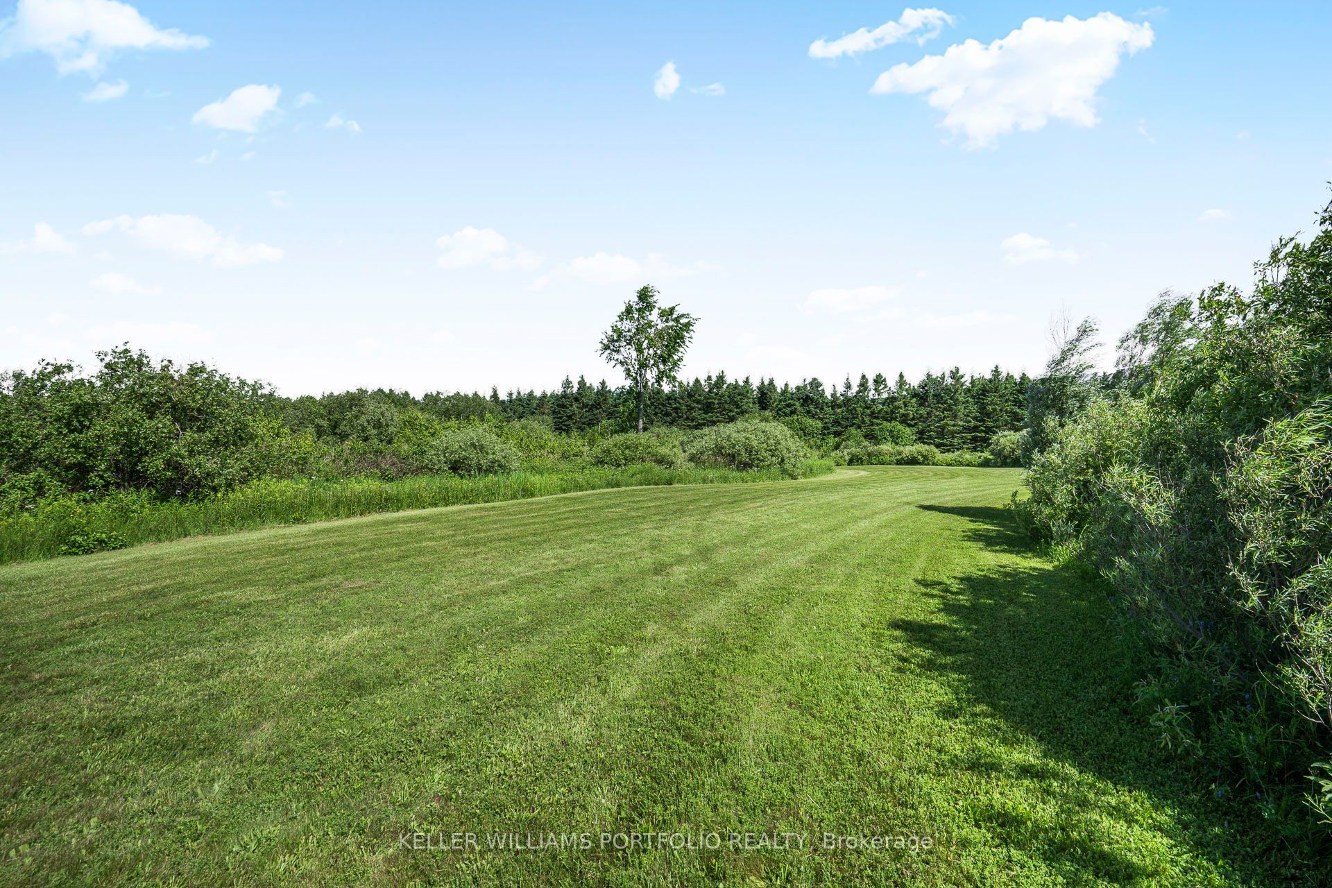 254588 Ninth Line Property Photo 21