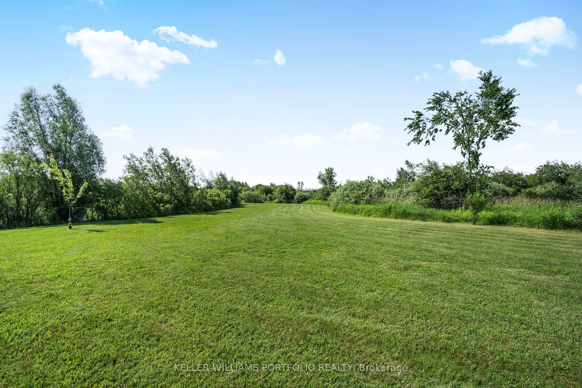 254588 Ninth Line Property Photo 23