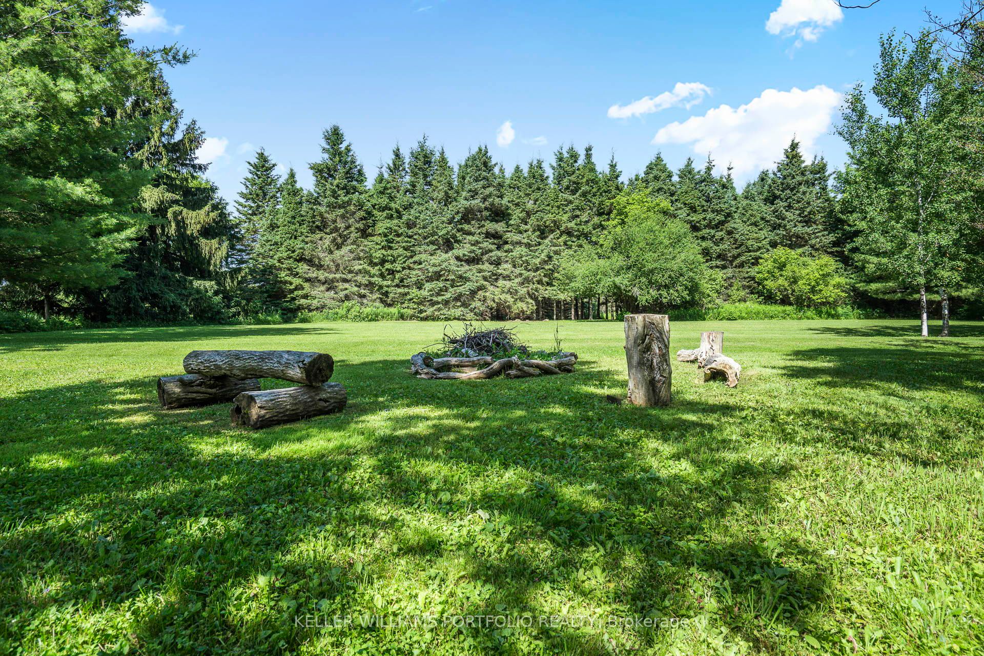 254588 Ninth Line Property Photo 28