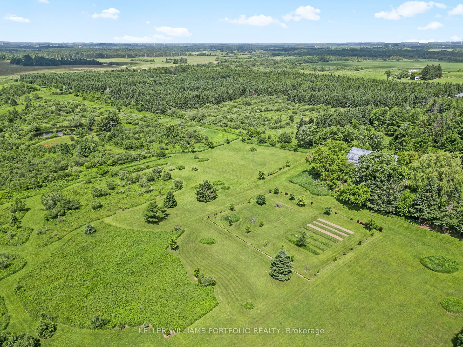 254588 Ninth Line Property Photo 40