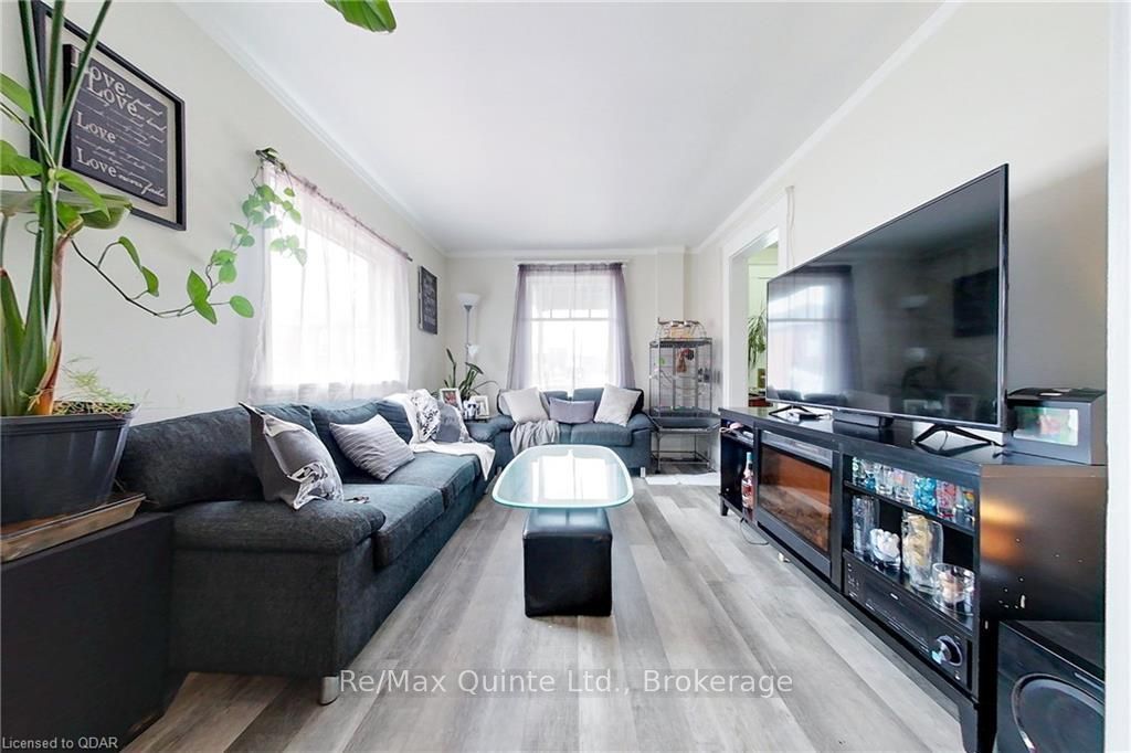 X13741410 Property Photo 14