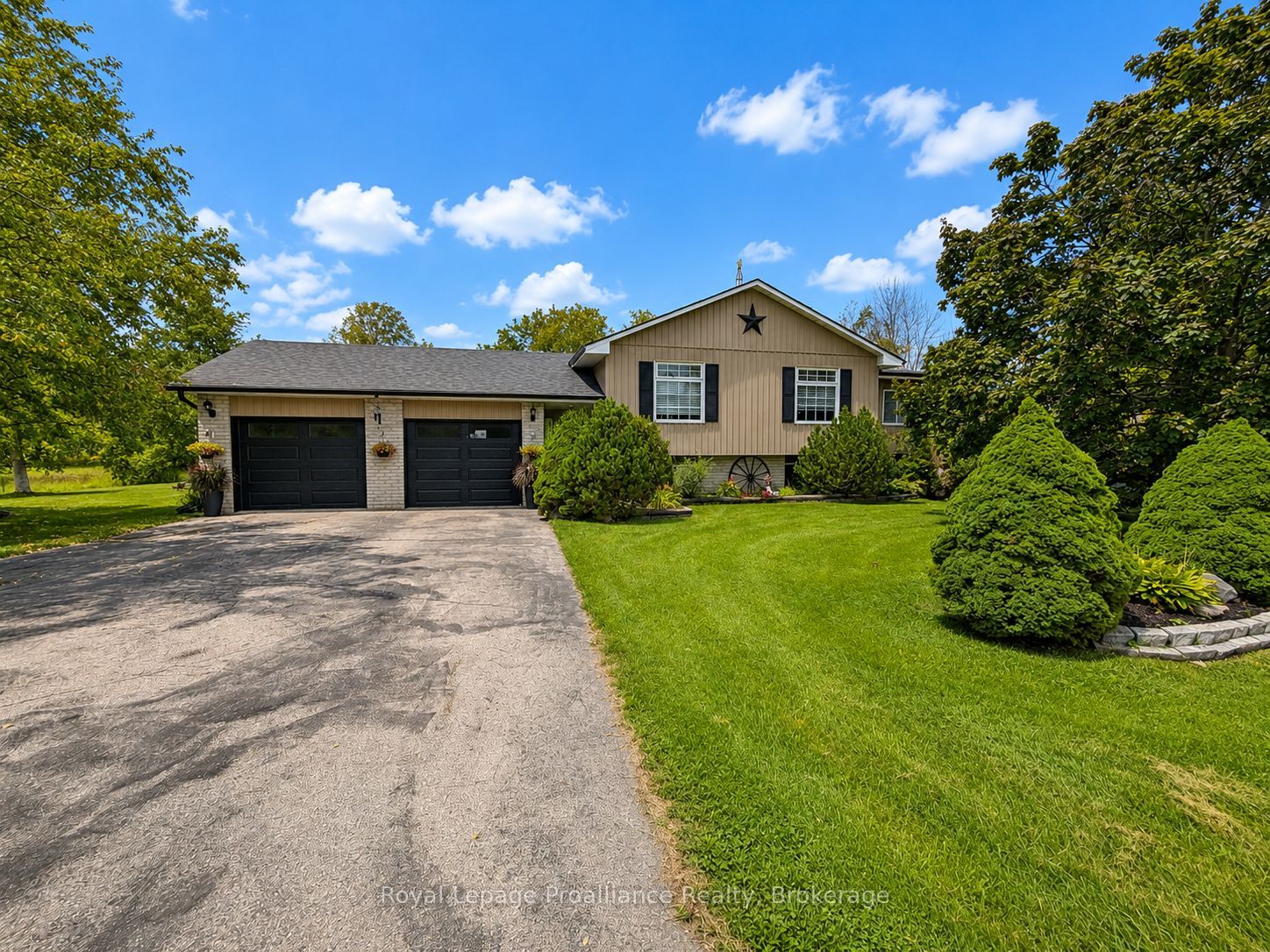 661 Flying Club Road Property Photo 1