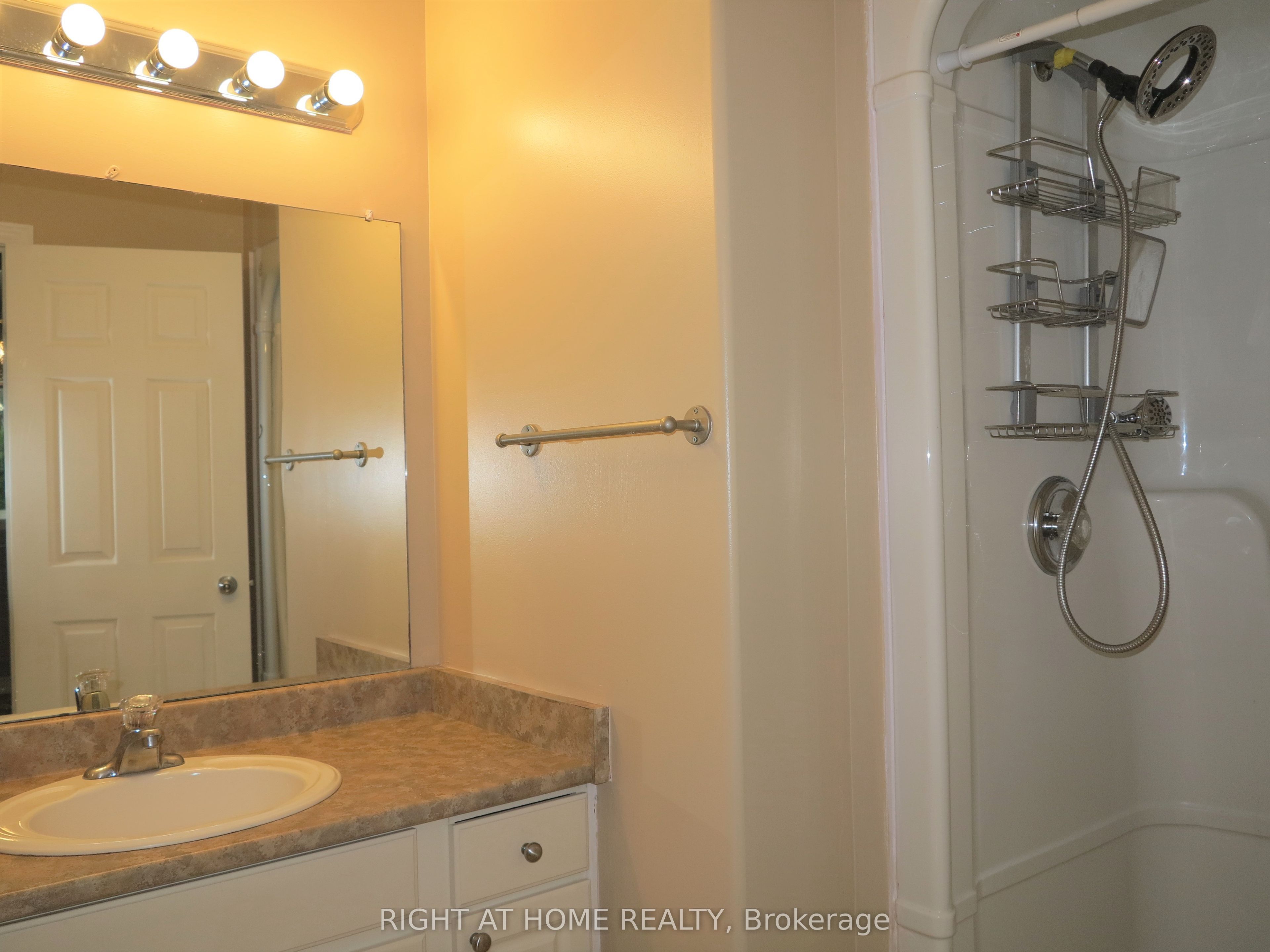 101 Joanne Court Property Photo 12