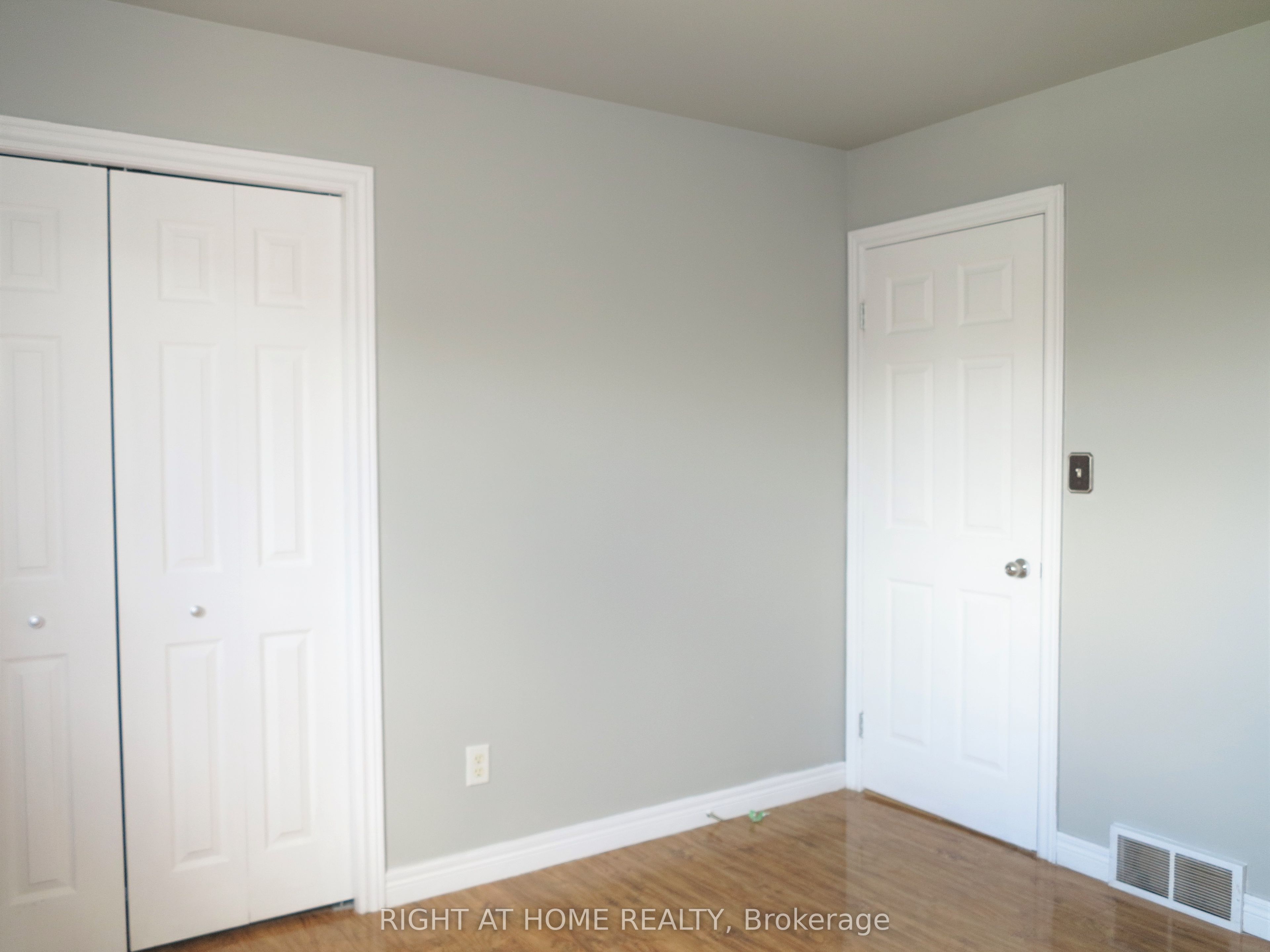 101 Joanne Court Property Photo 15