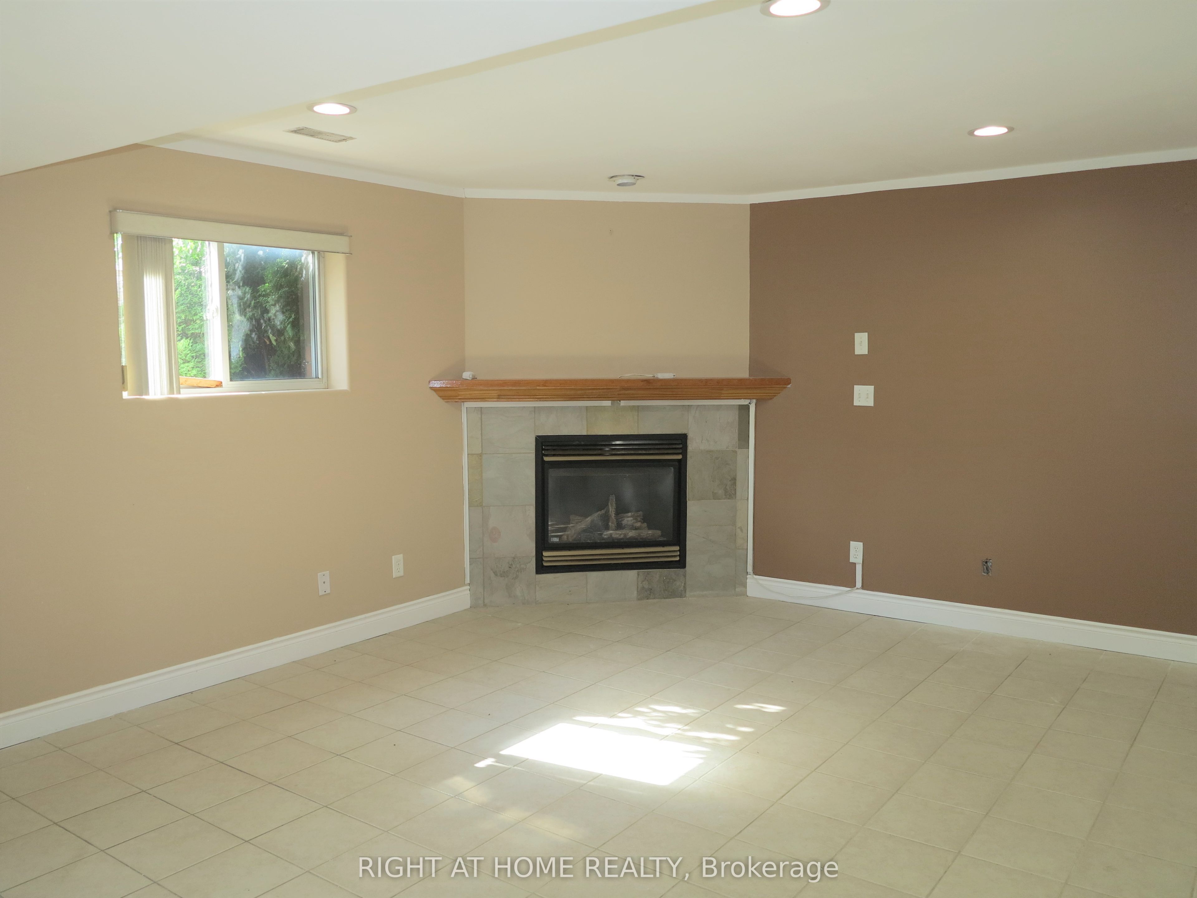 101 Joanne Court Property Photo 19