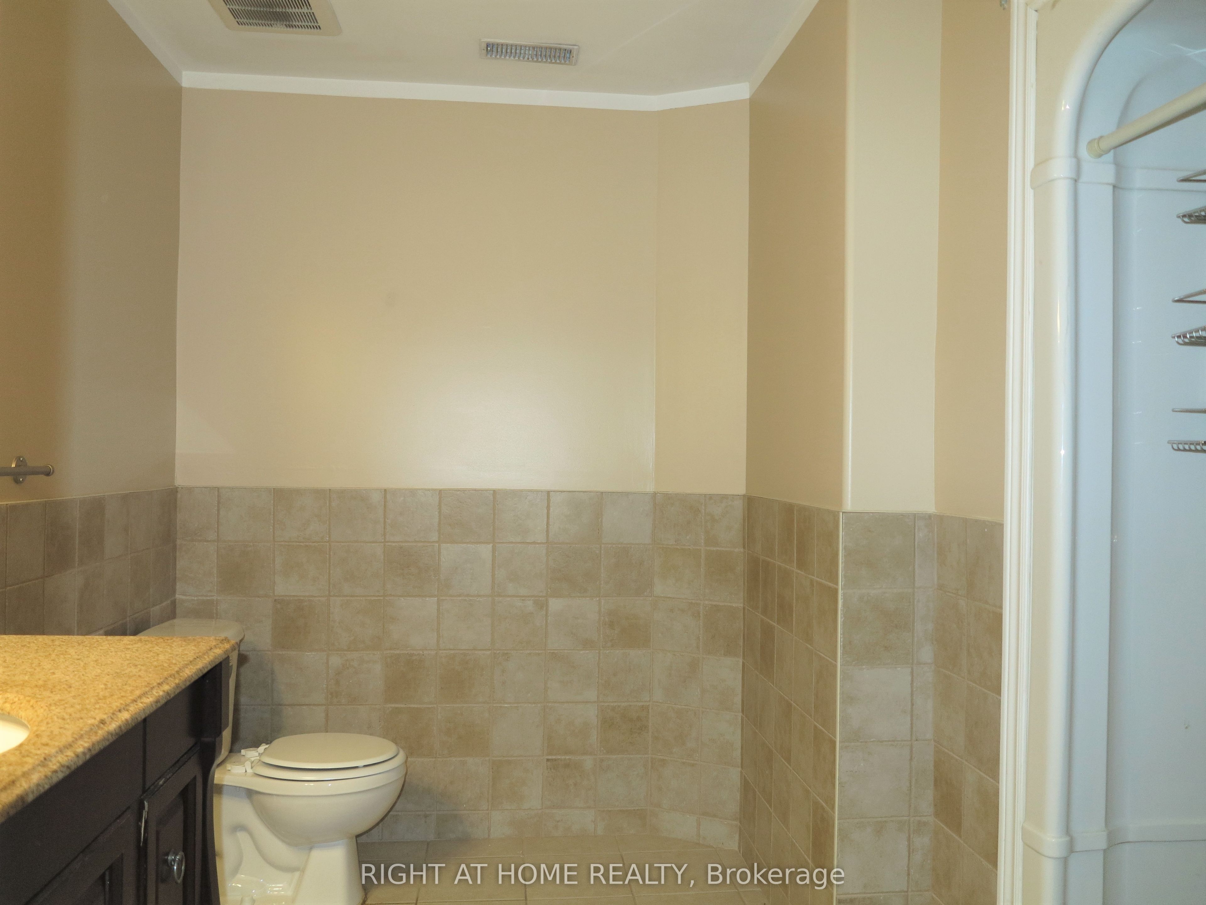 101 Joanne Court Property Photo 24