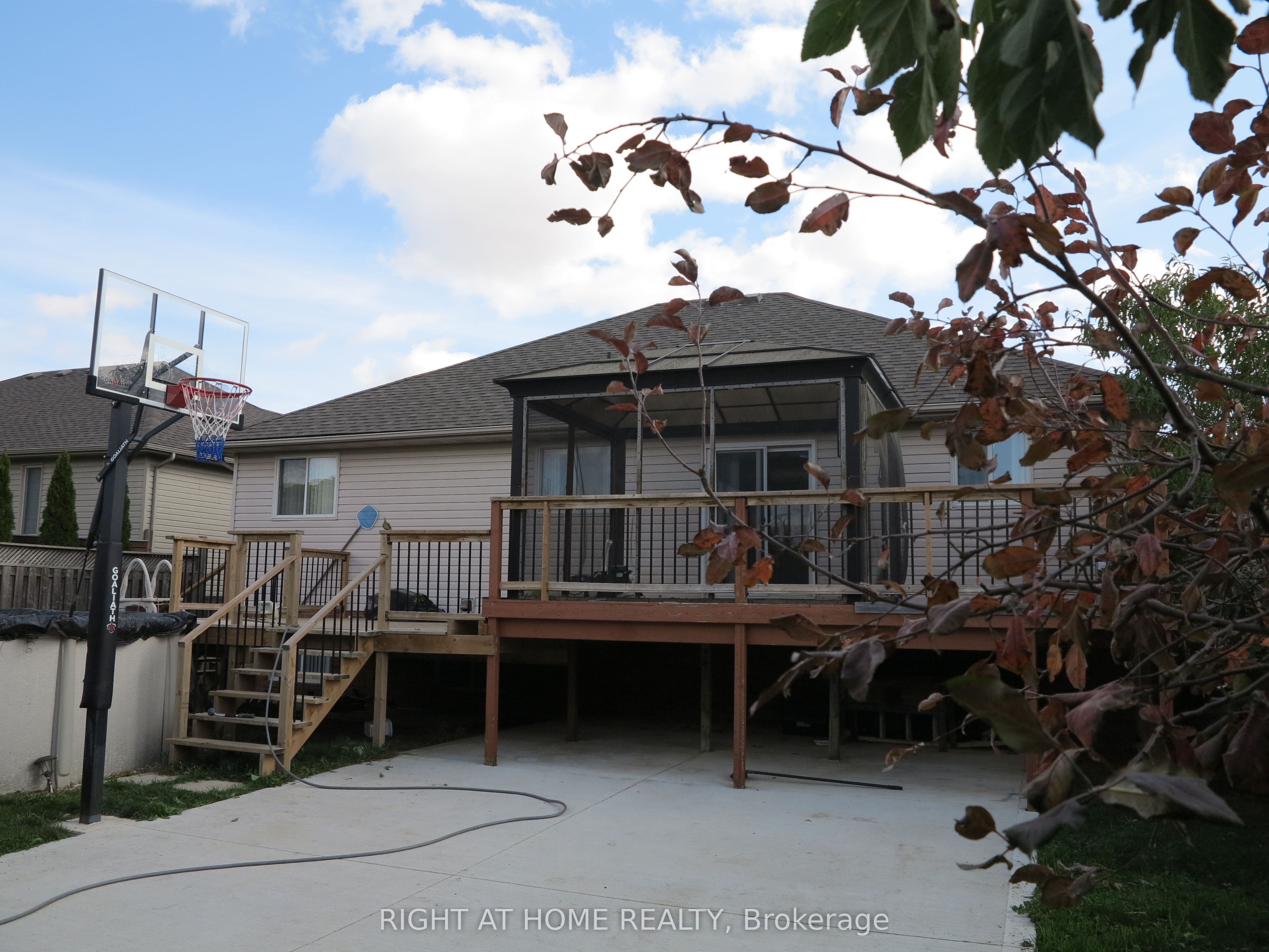 101 Joanne Court Property Photo 31