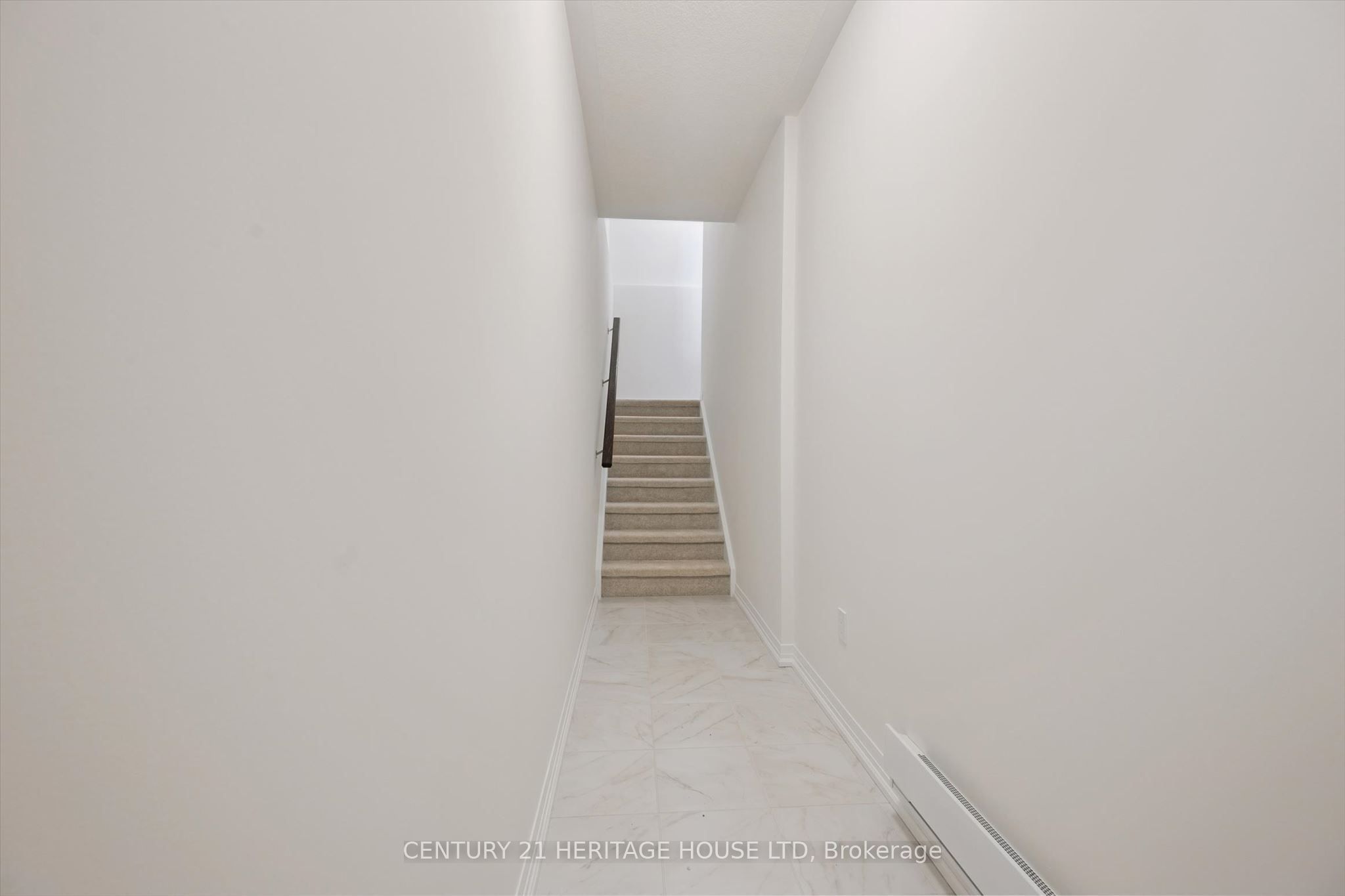 525 Erinbrook Drive B047 Property Photo 7