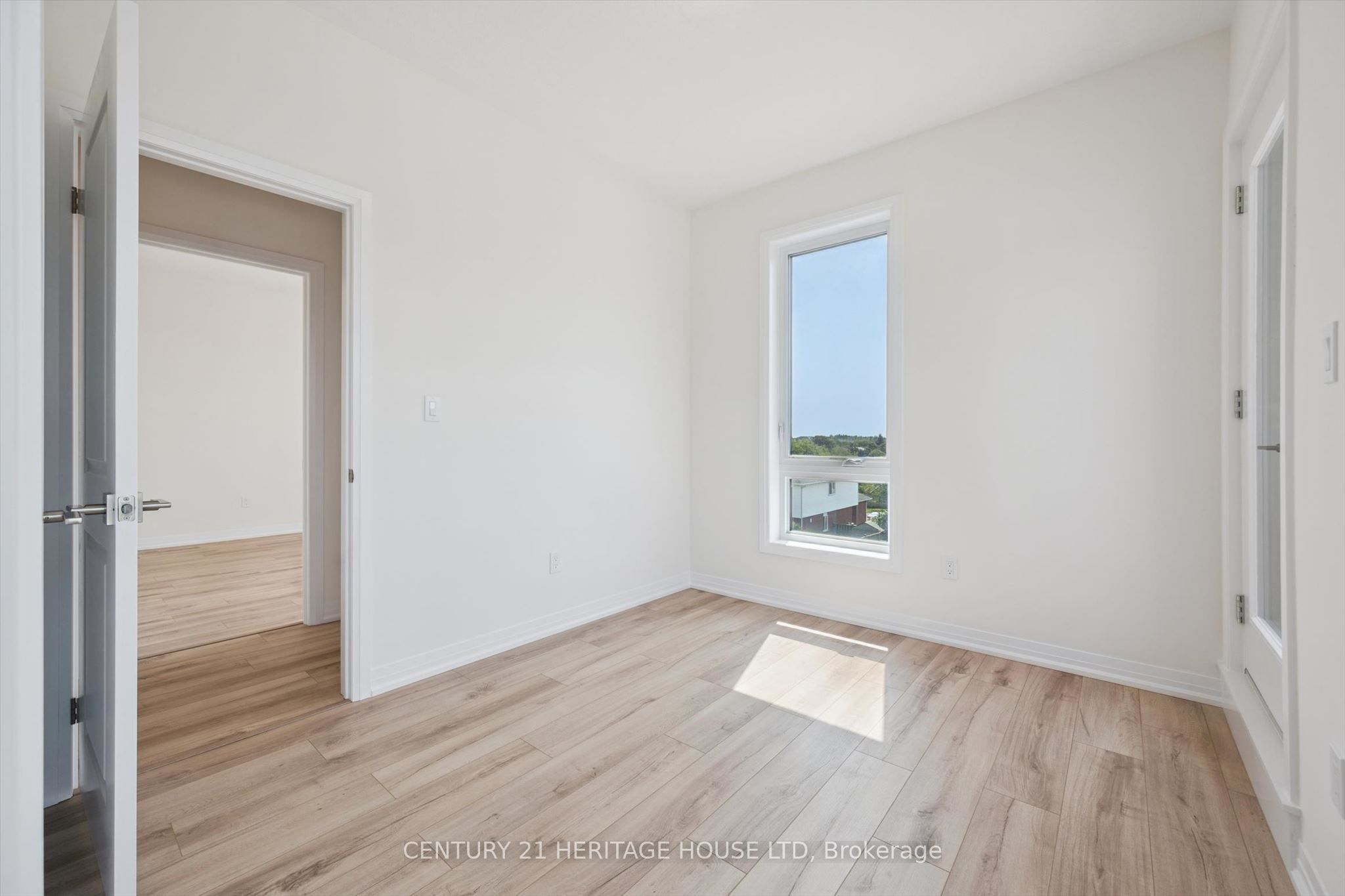 525 Erinbrook Drive B047 Property Photo 44