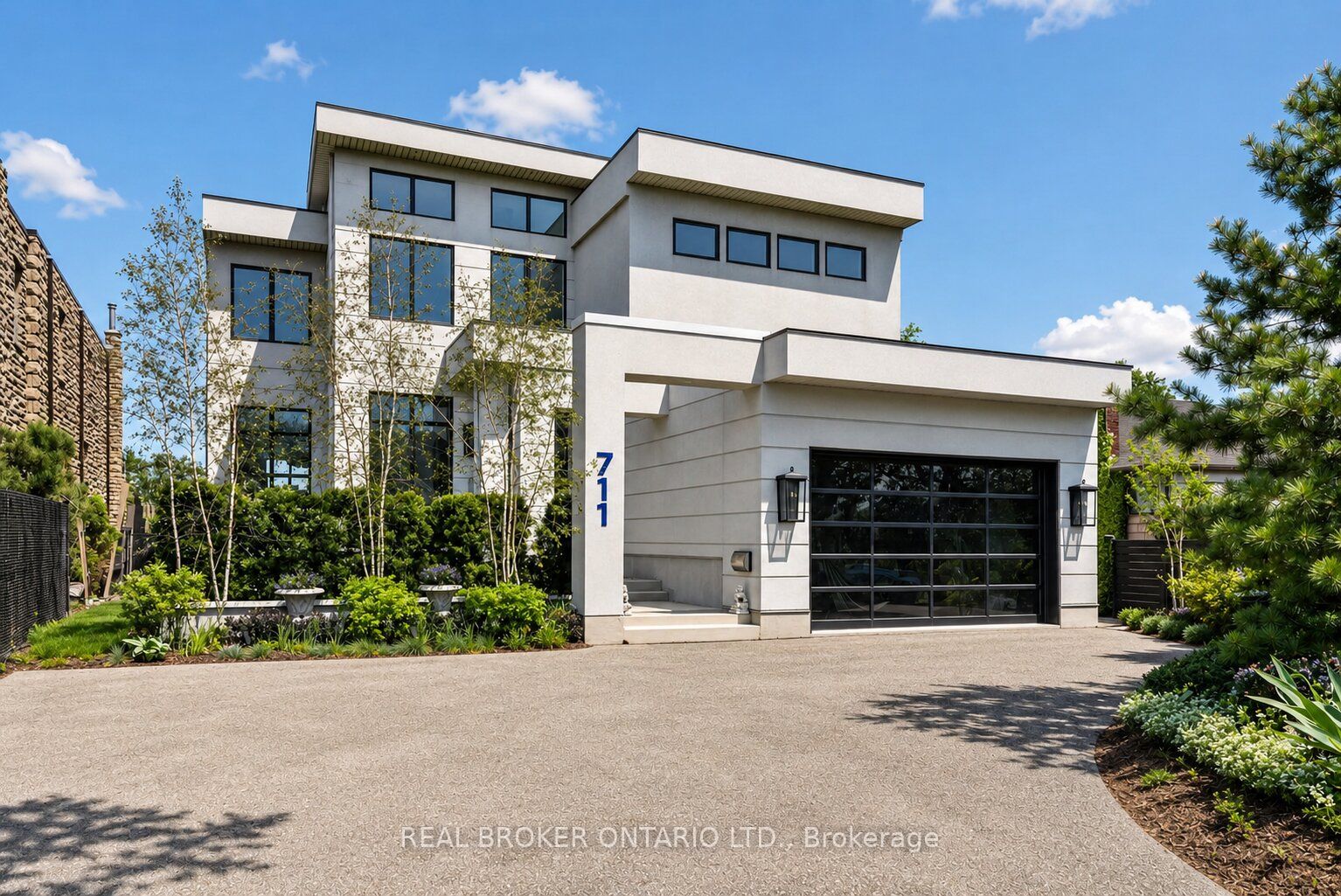 711 Beach Boulevard Property Photo 1