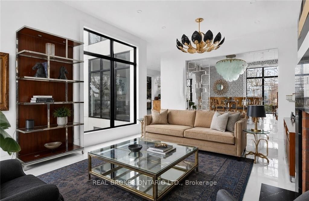 711 Beach Boulevard Property Photo 10