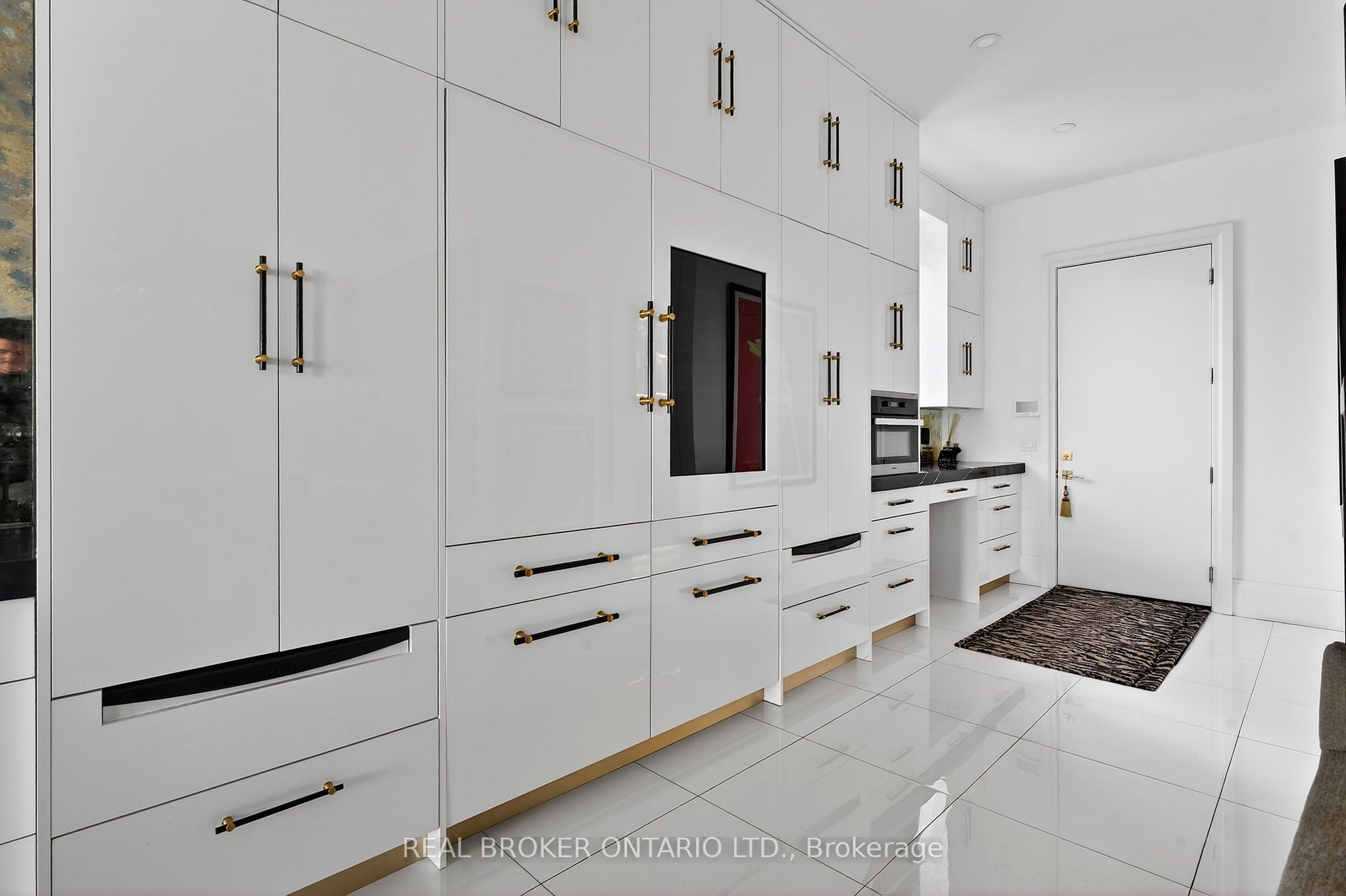 711 Beach Boulevard Property Photo 15