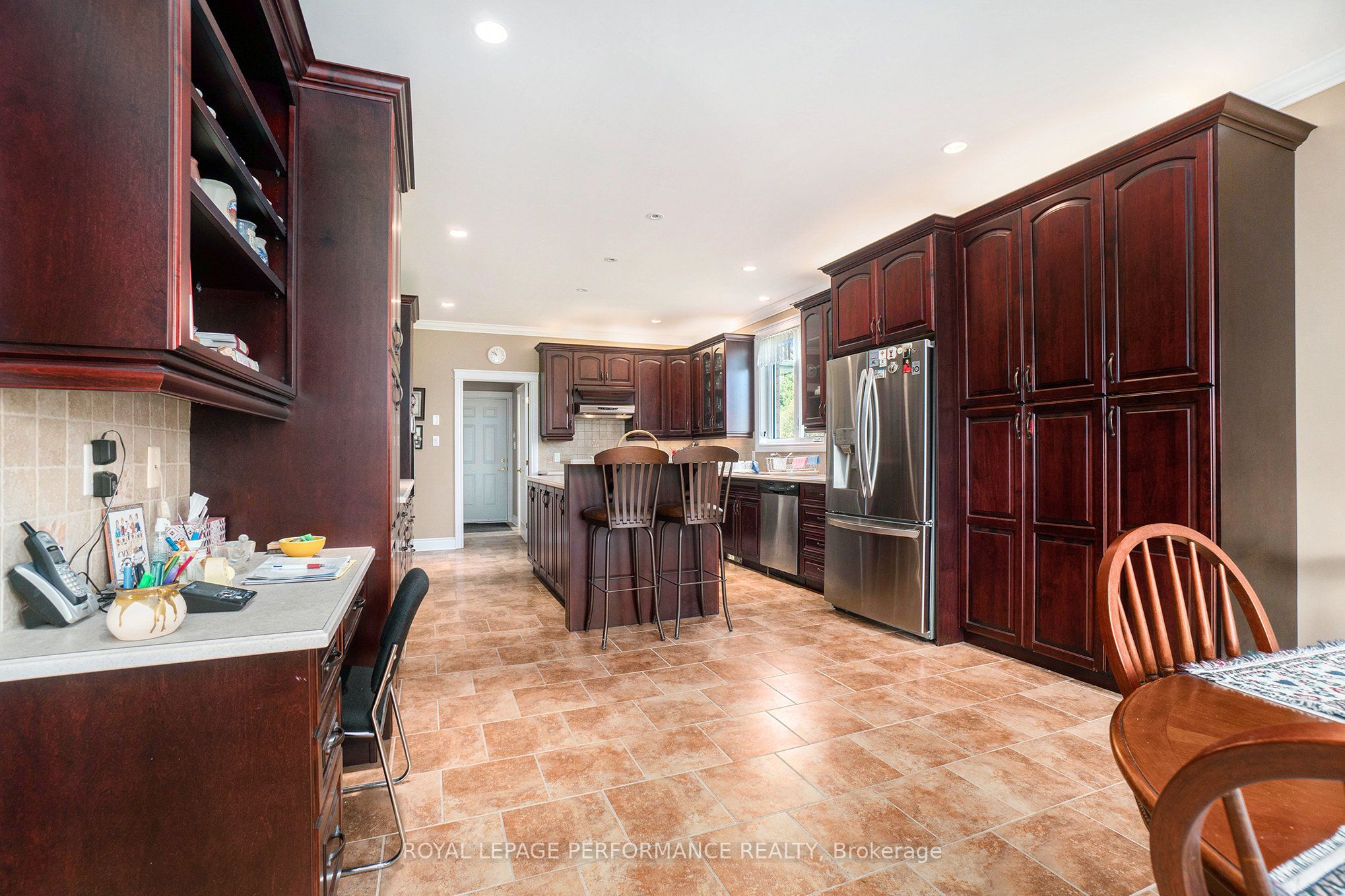 3285 Broadway Avenue Property Photo 13