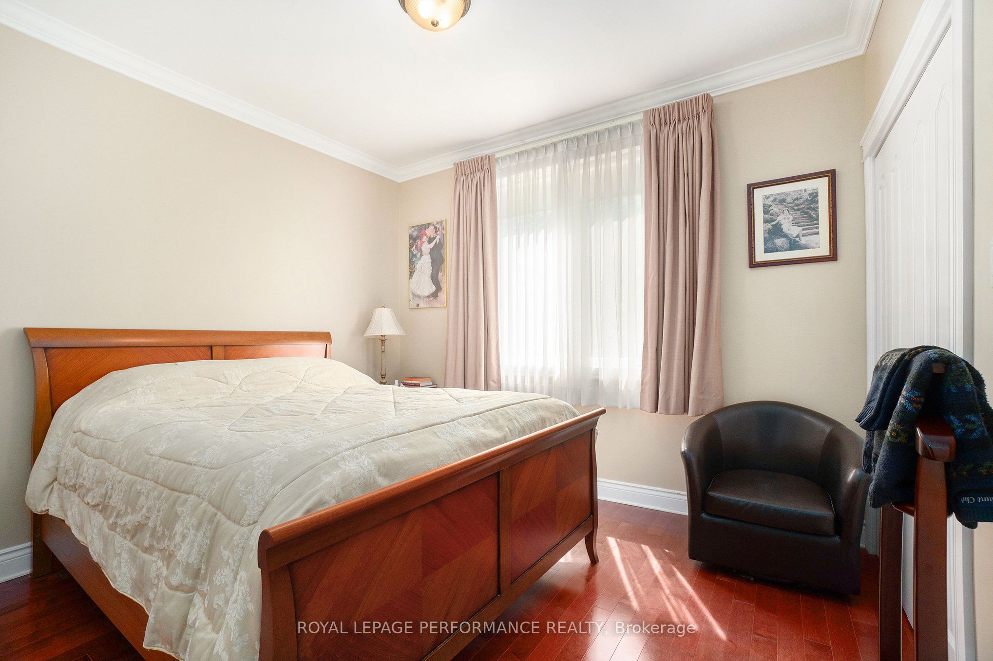 3285 Broadway Avenue Property Photo 23