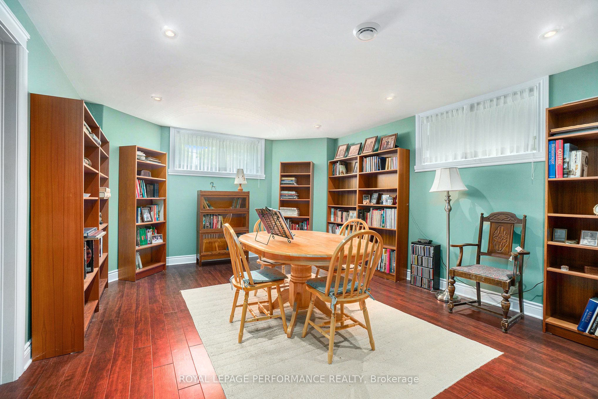 3285 Broadway Avenue Property Photo 30