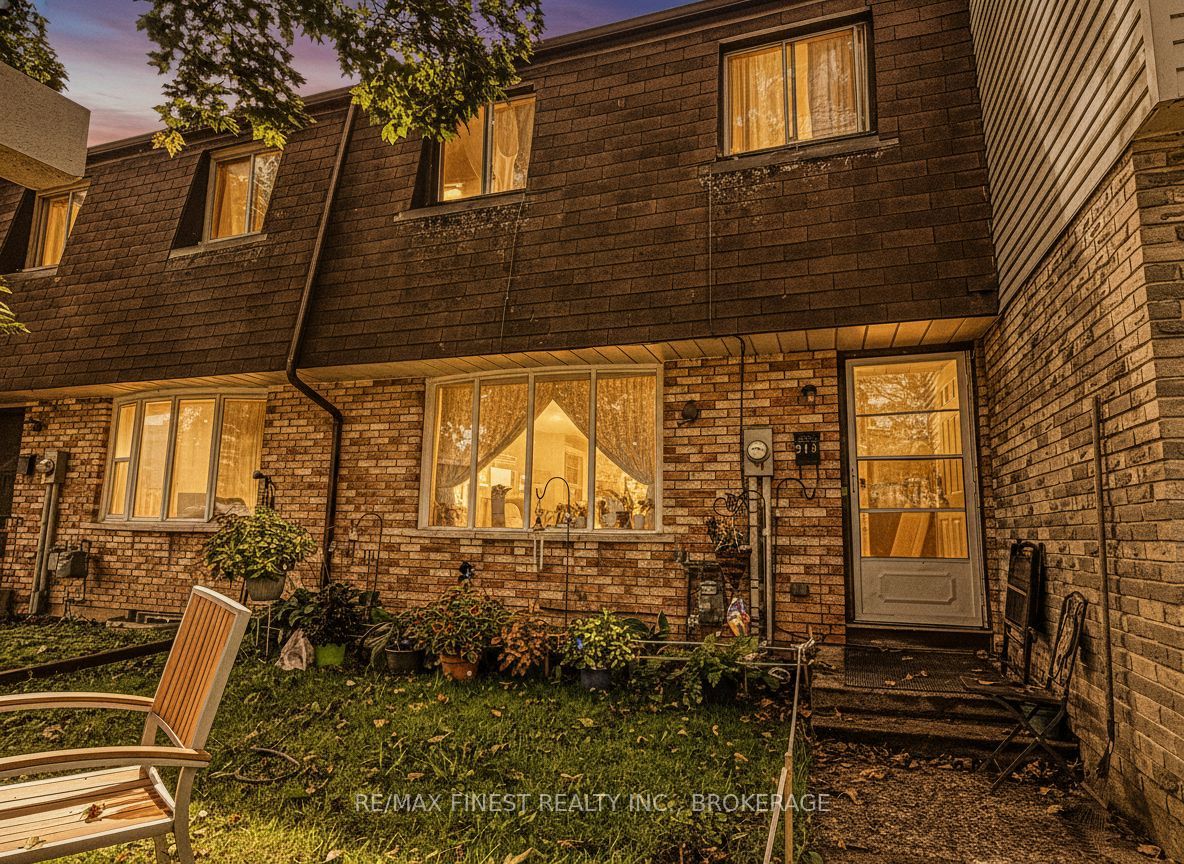 913 Oakview Avenue Property Photo 1
