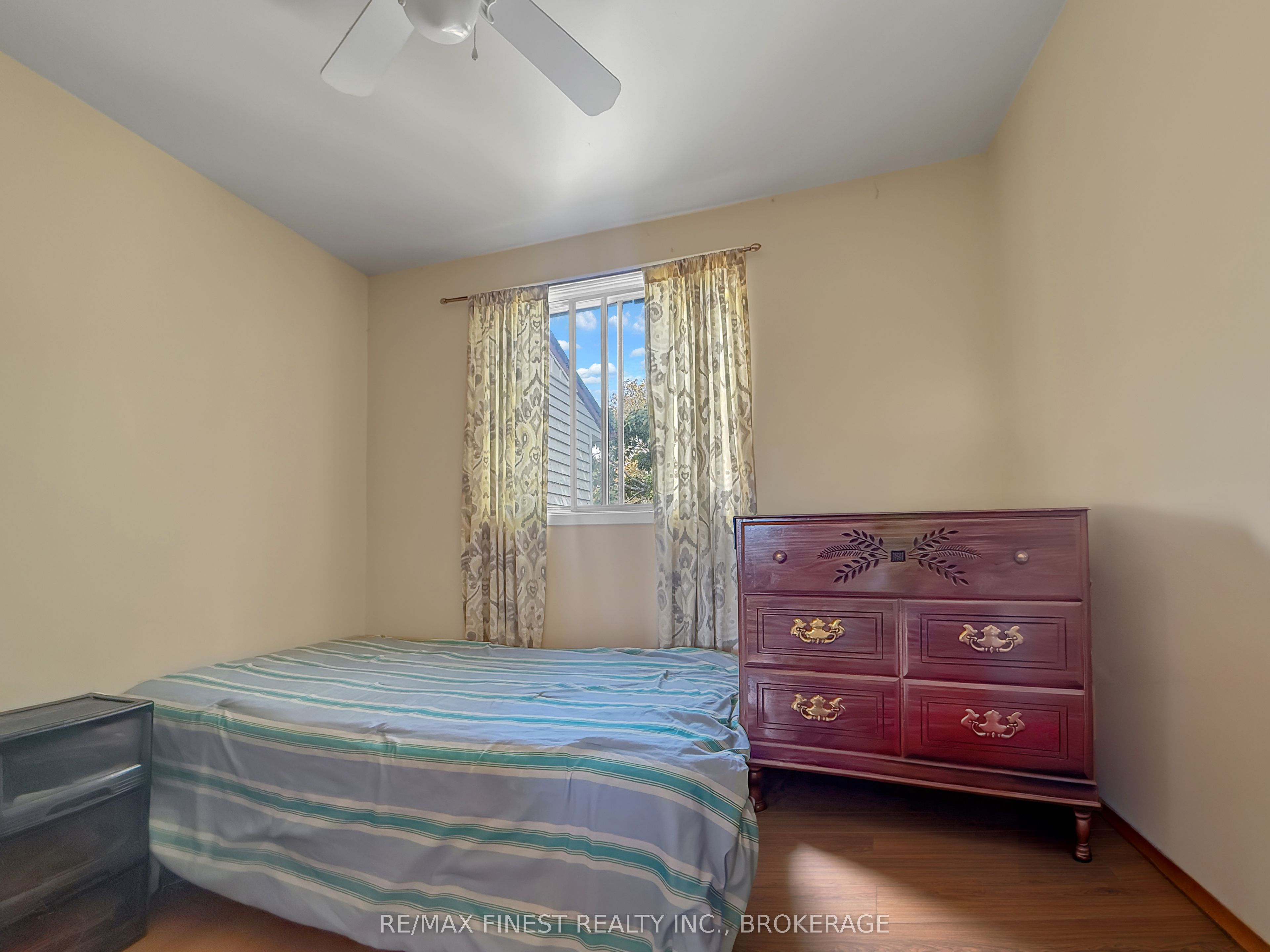 913 Oakview Avenue Property Photo 13