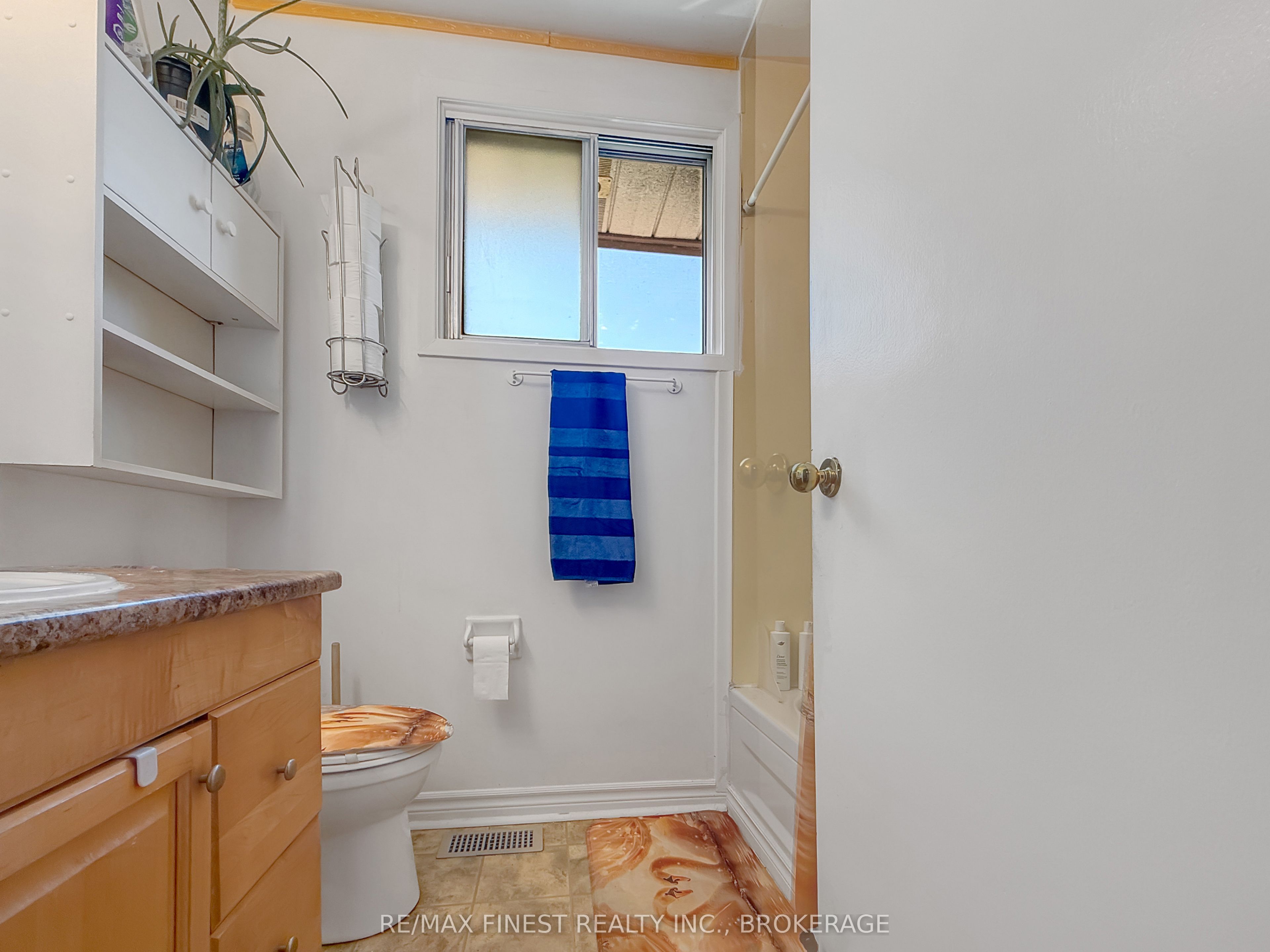 913 Oakview Avenue Property Photo 16