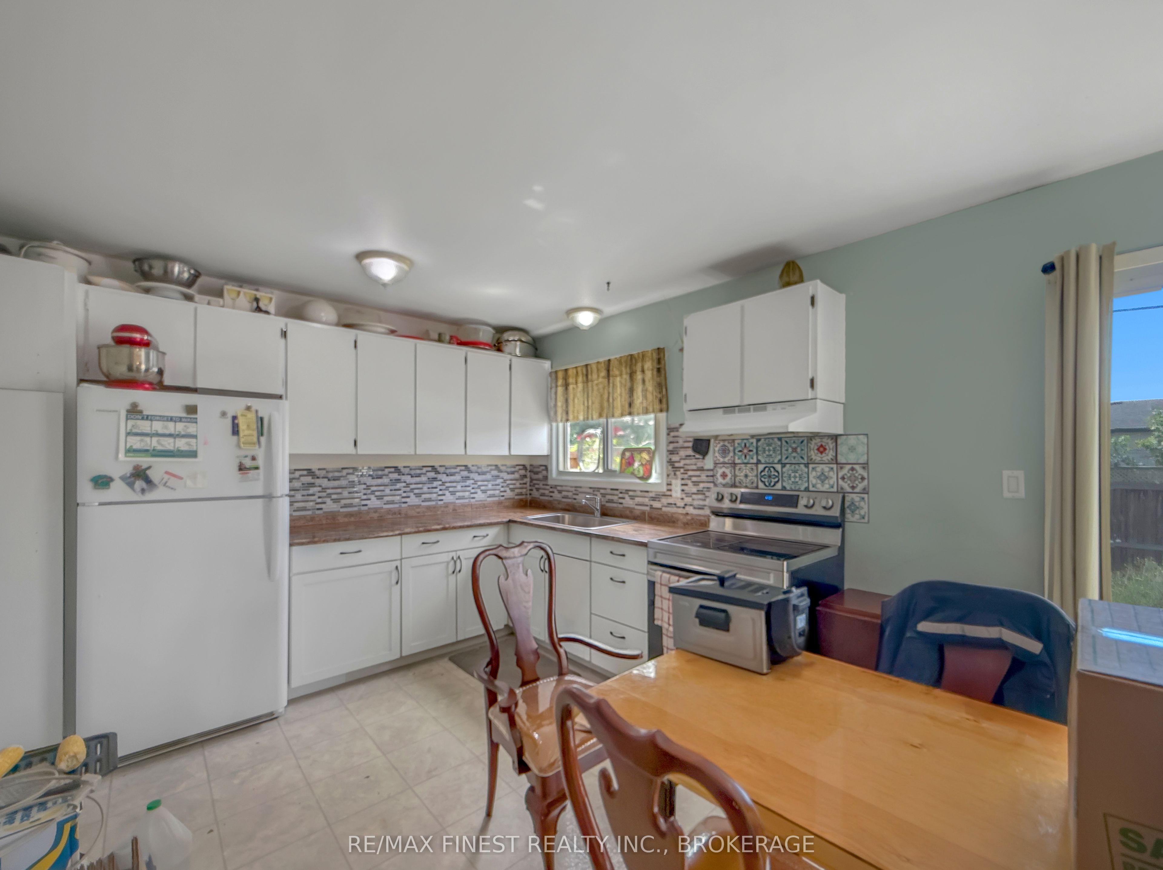 913 Oakview Avenue Property Photo 17