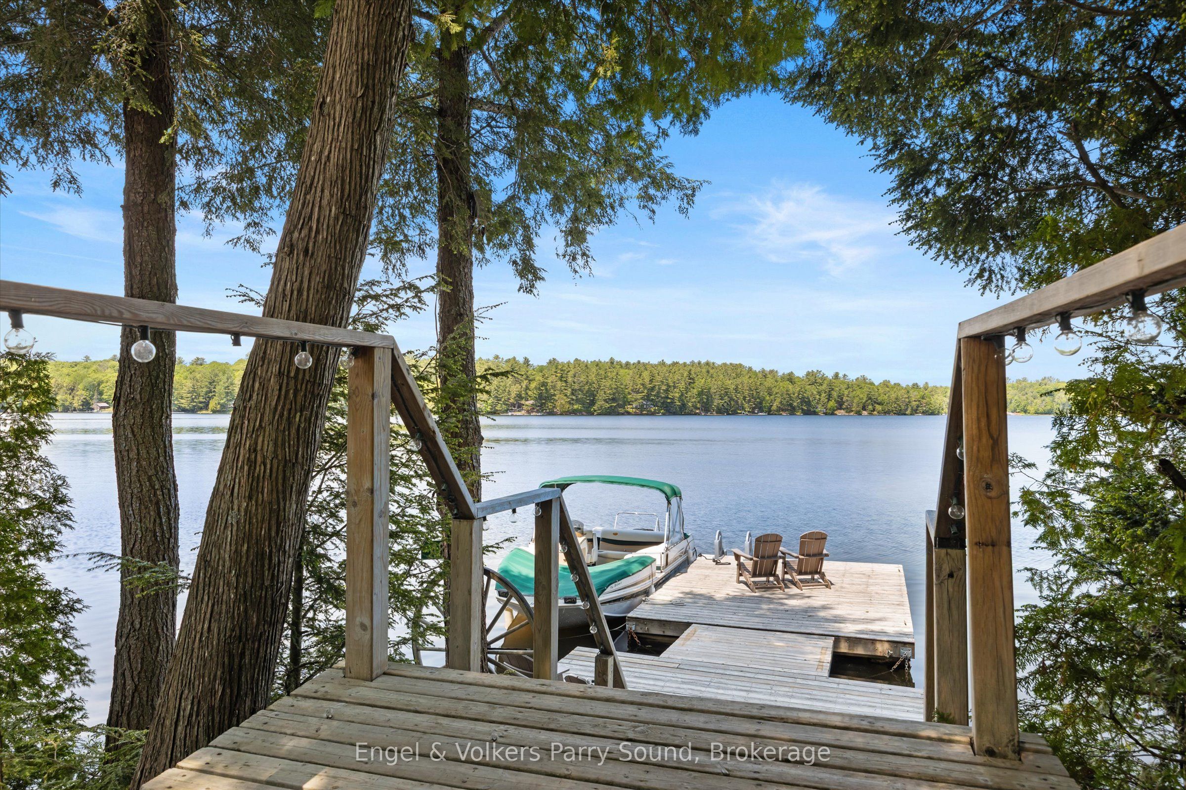 52 Island B Property Photo 8