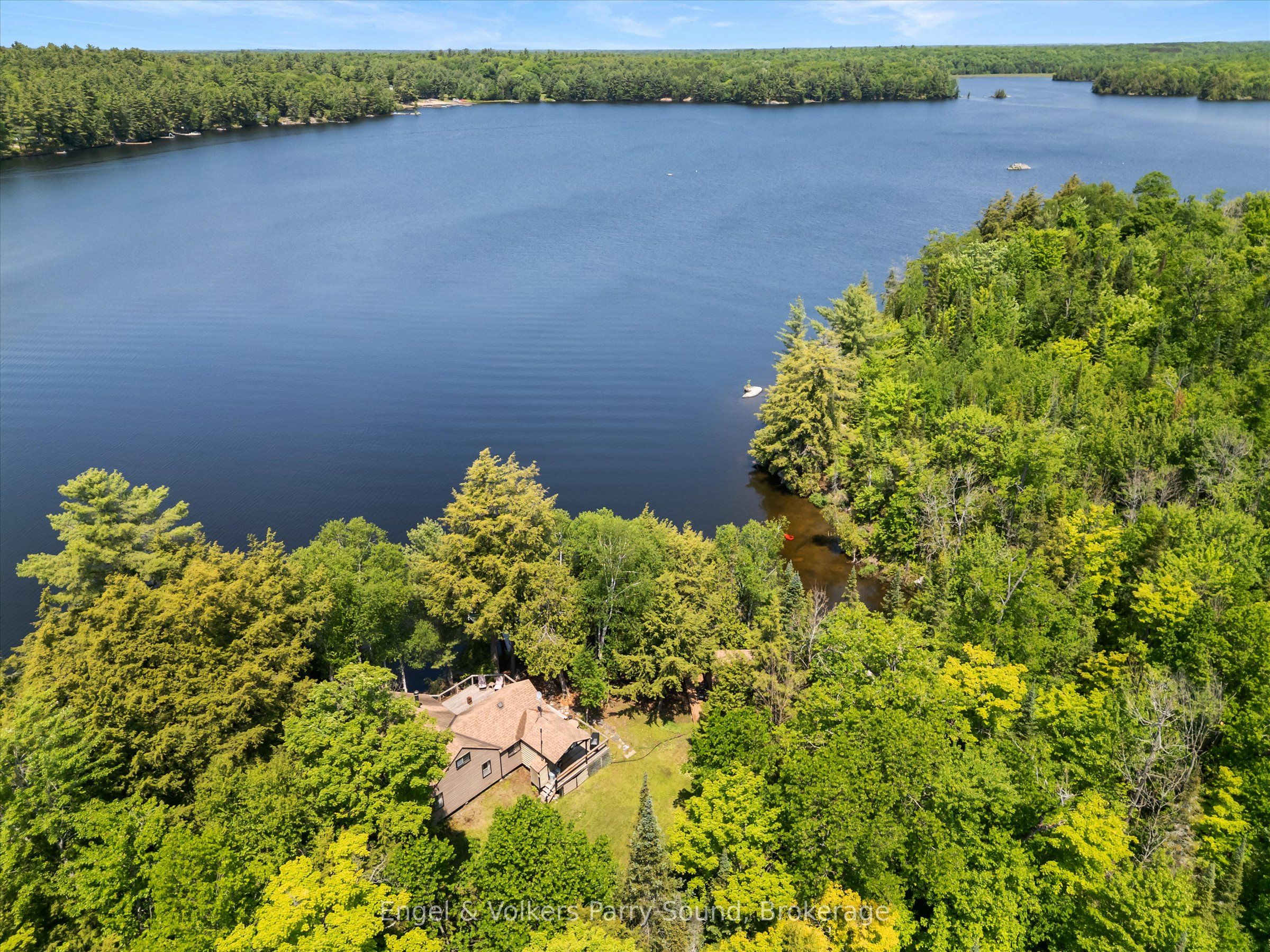 52 Island B Property Photo 18