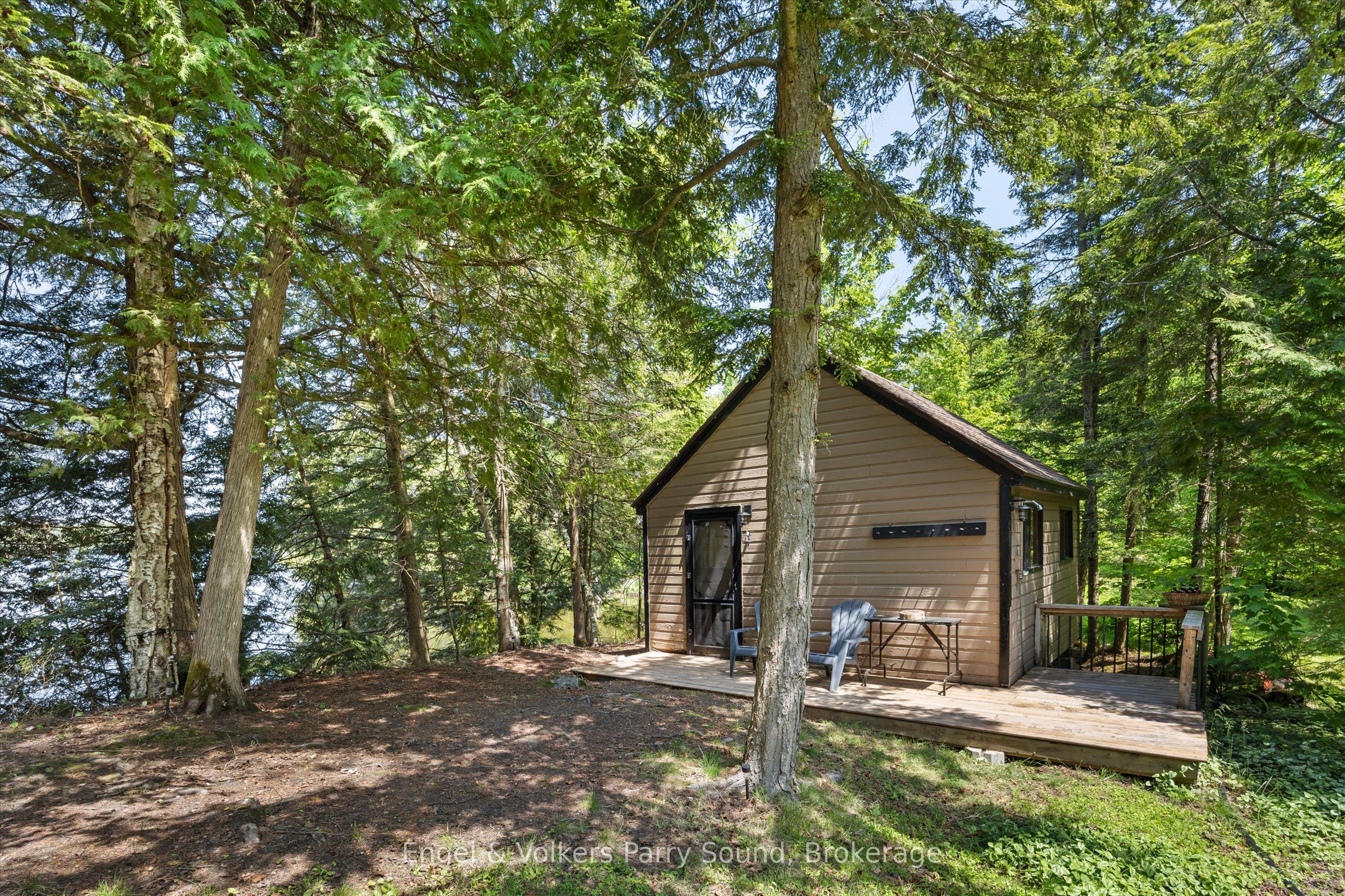 52 Island B Property Photo 19