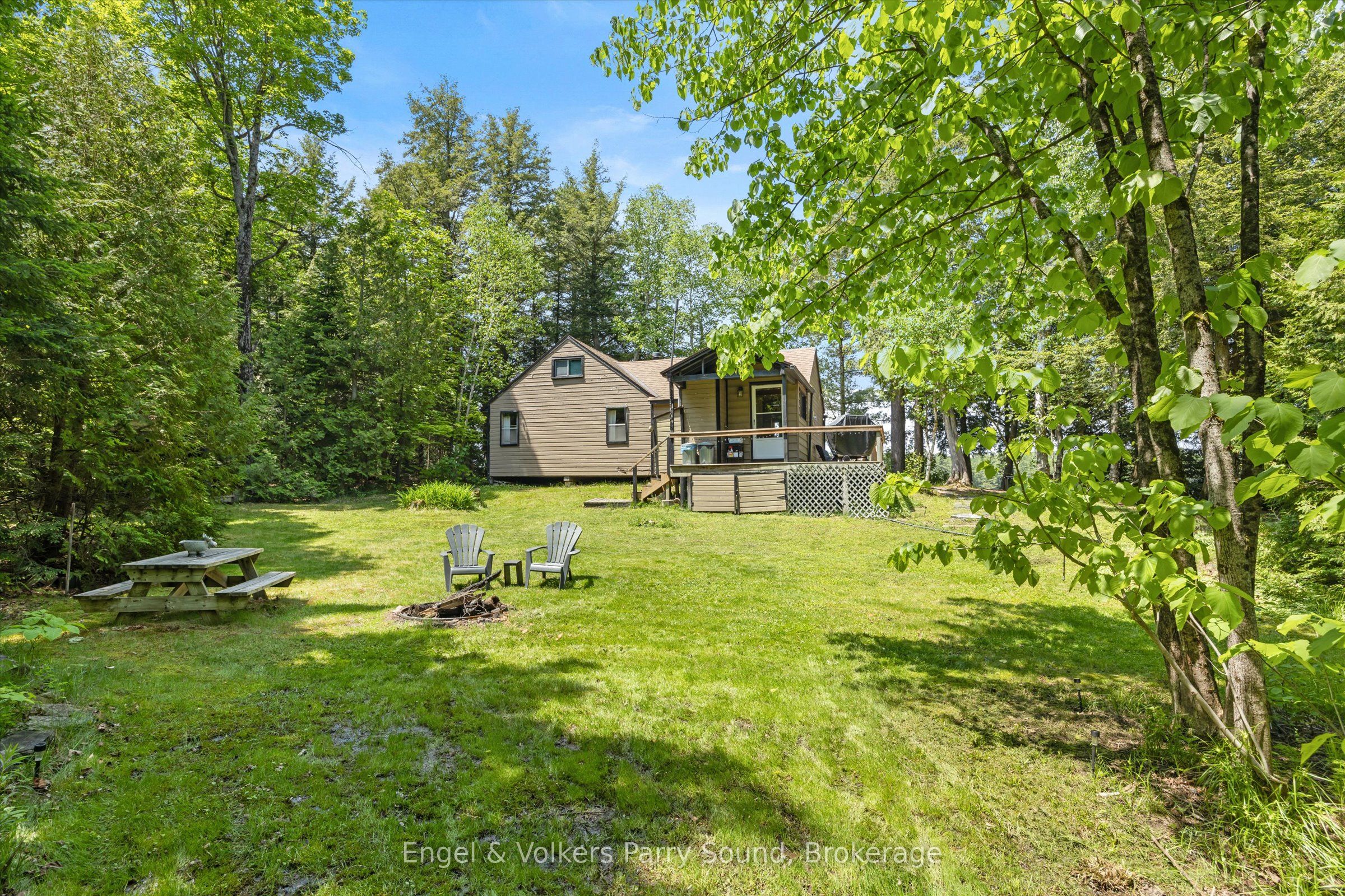 52 Island B Property Photo 21