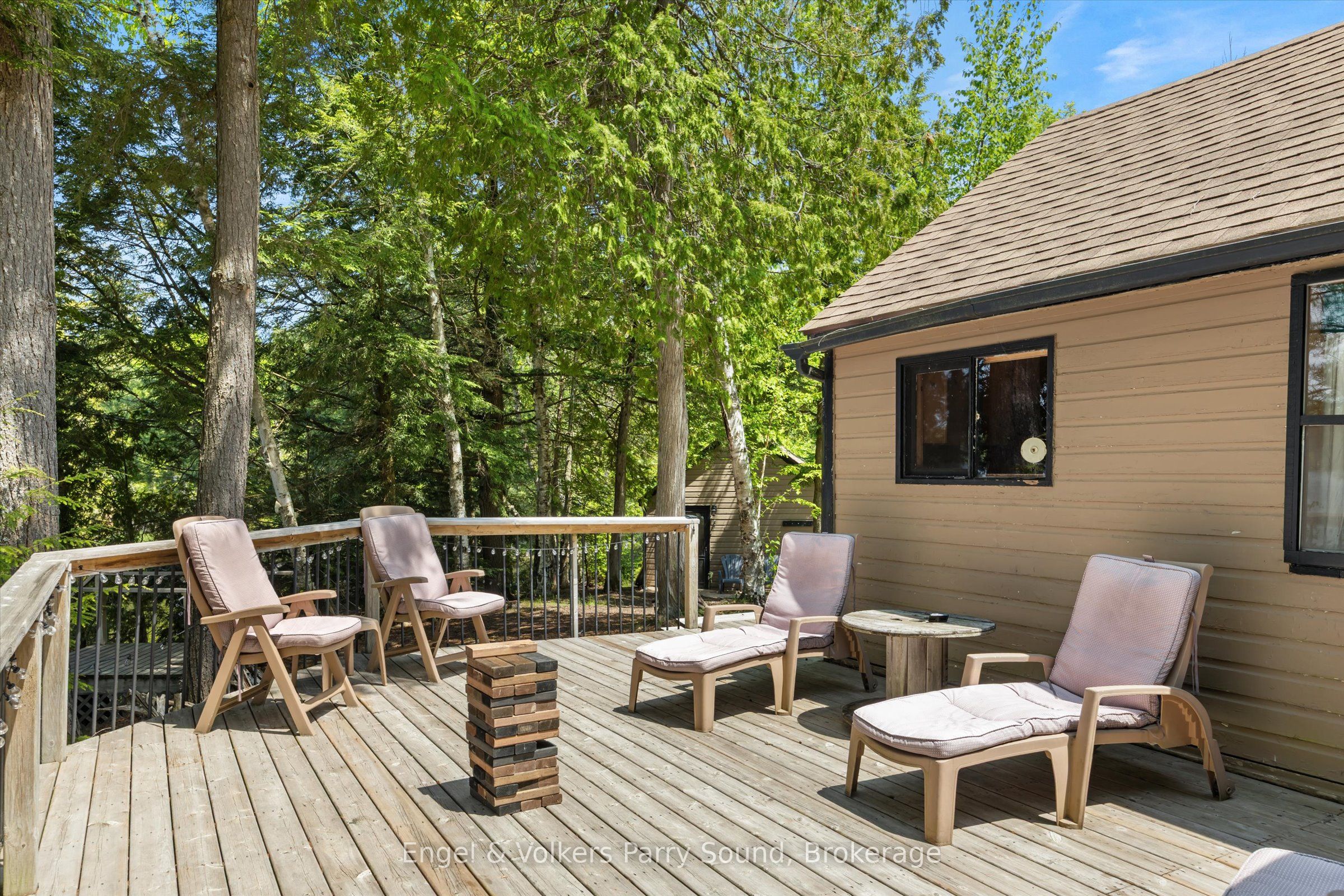 52 Island B Property Photo 25