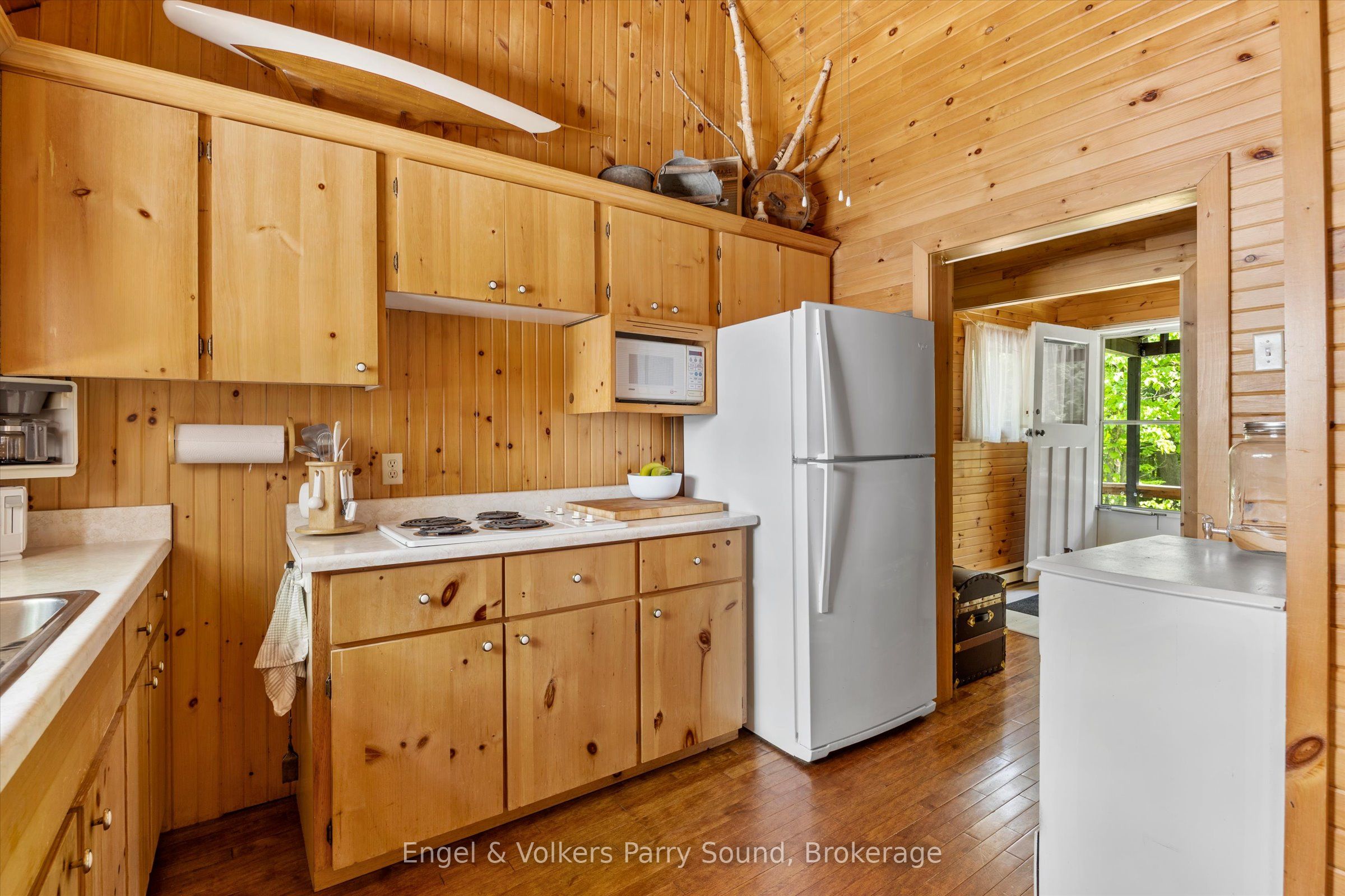52 Island B Property Photo 33