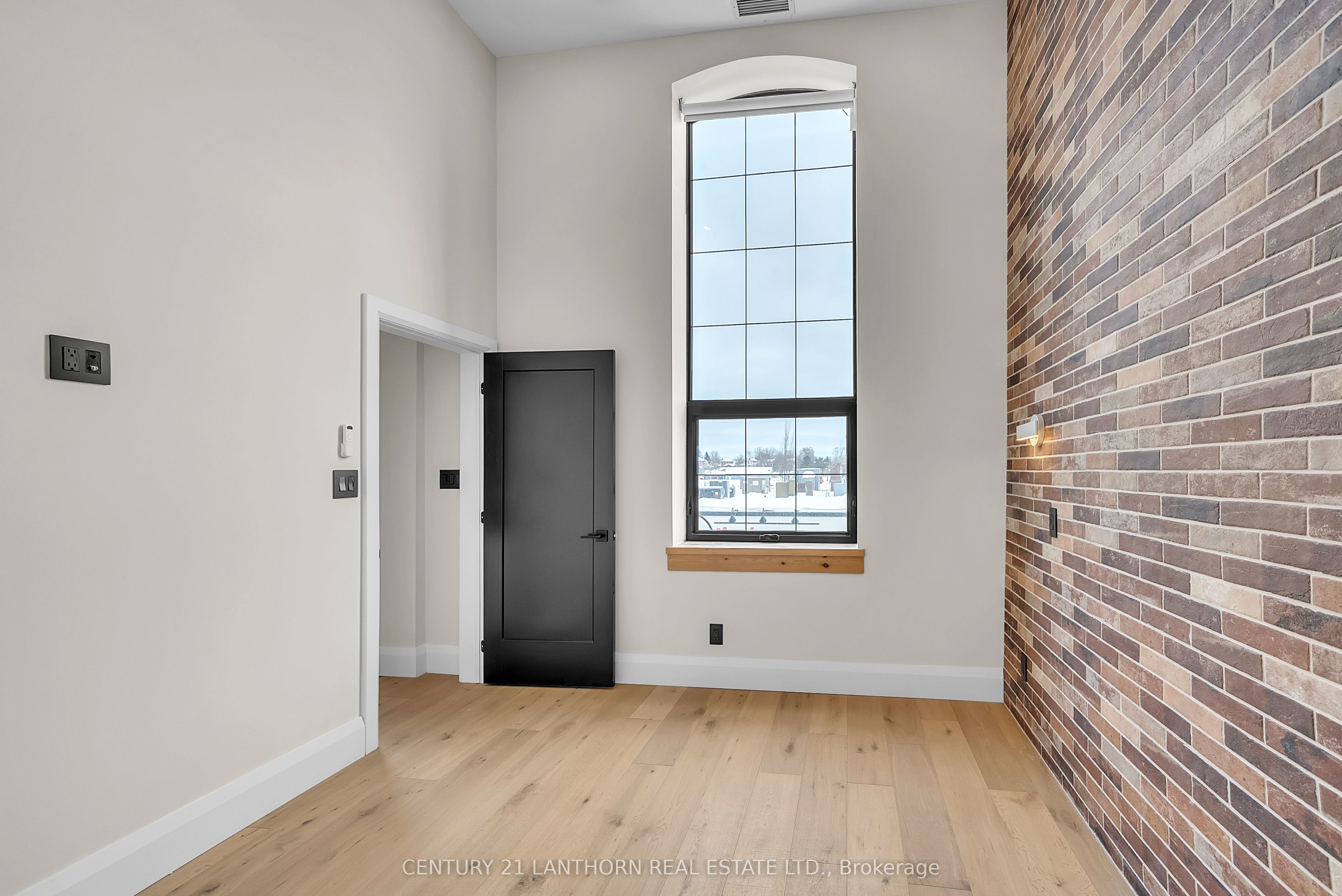 38 Front Street Unit # 7 Property Photo 20