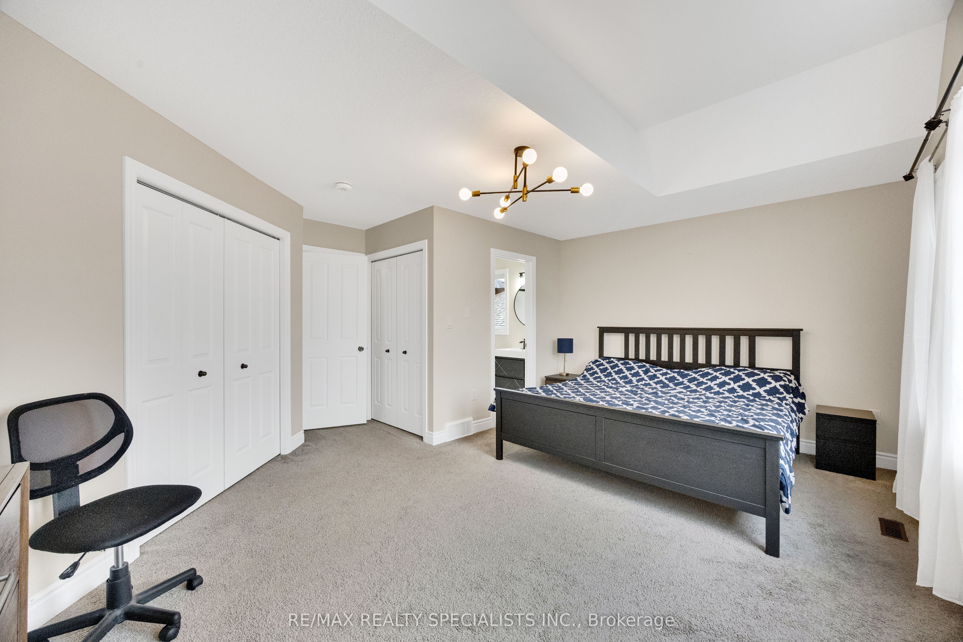 3270 Singleton Avenue 18 Property Photo 26