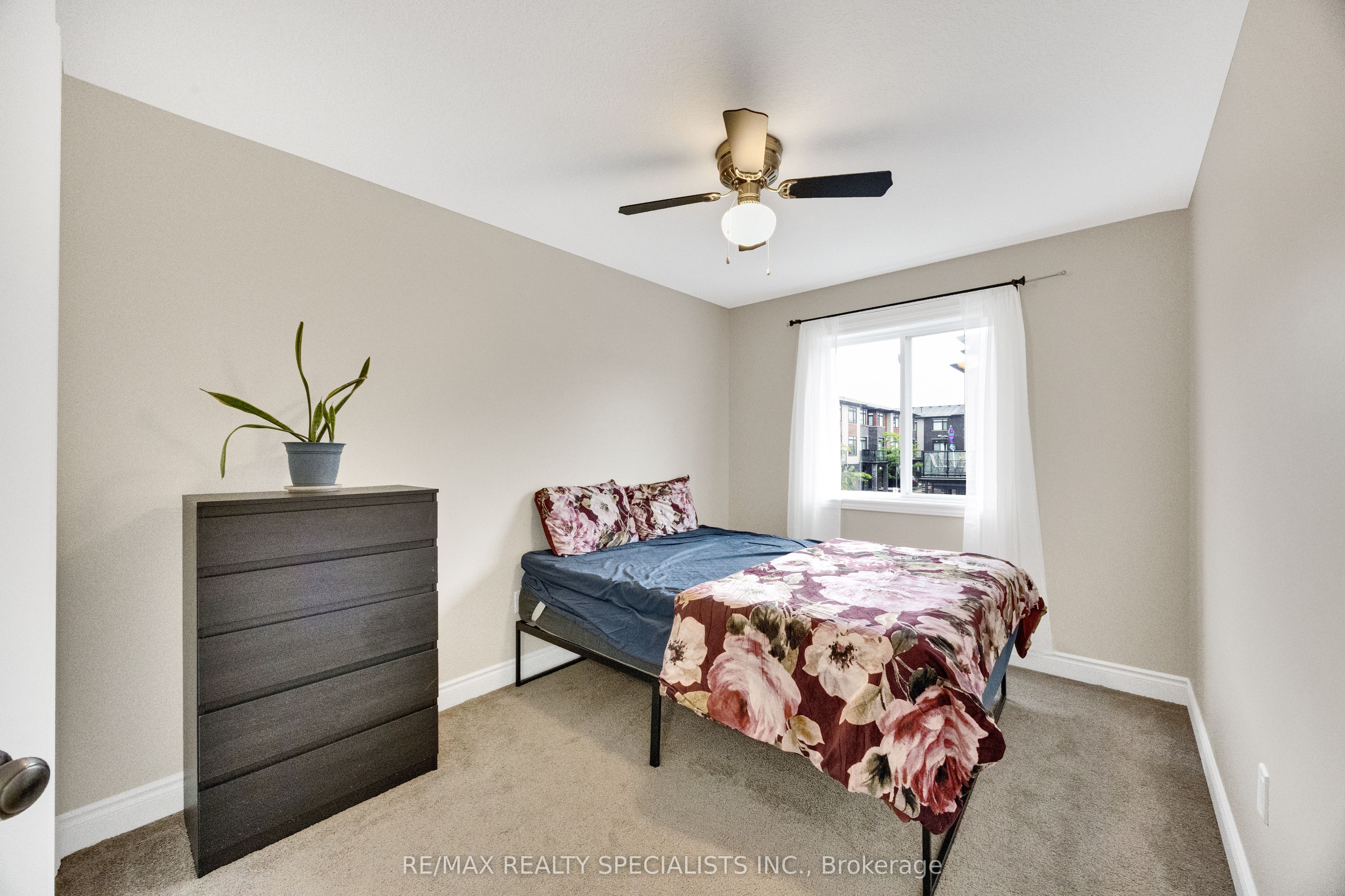 3270 Singleton Avenue 18 Property Photo 33