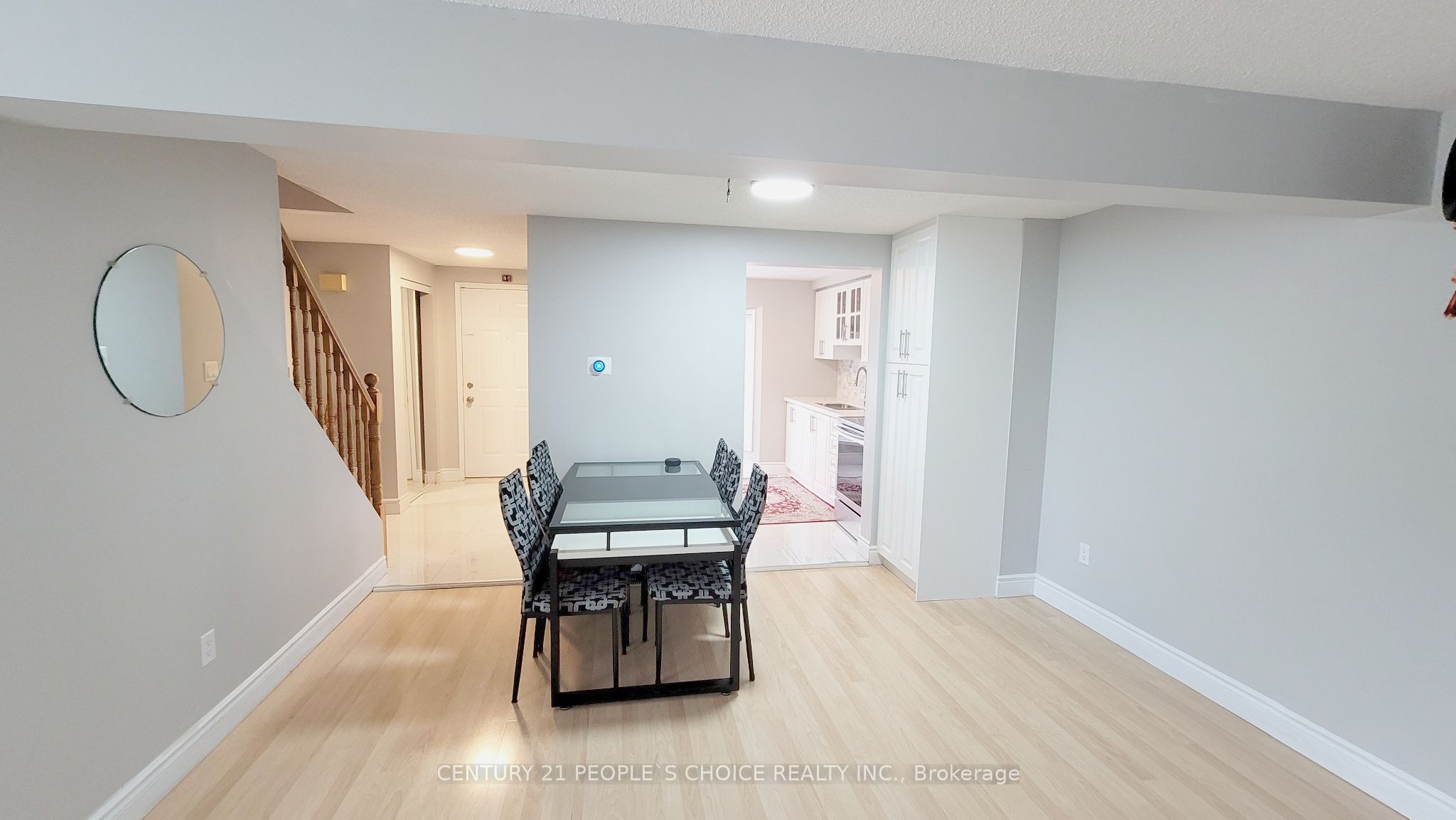 620 Settlersfield Court B Property Photo 9
