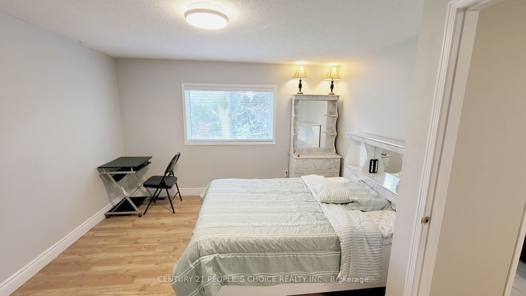 620 Settlersfield Court B Property Photo 18