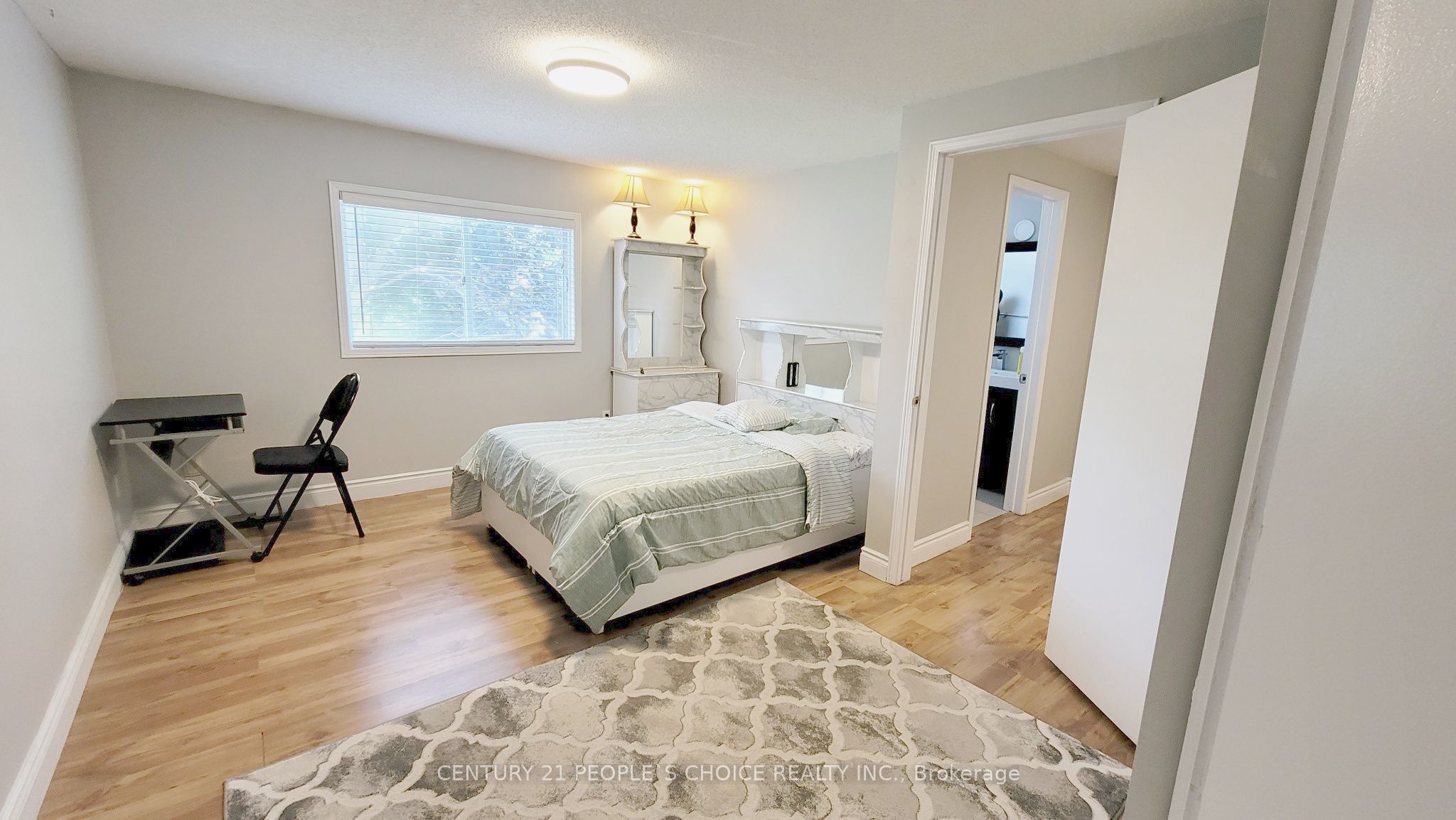 620 Settlersfield Court B Property Photo 19