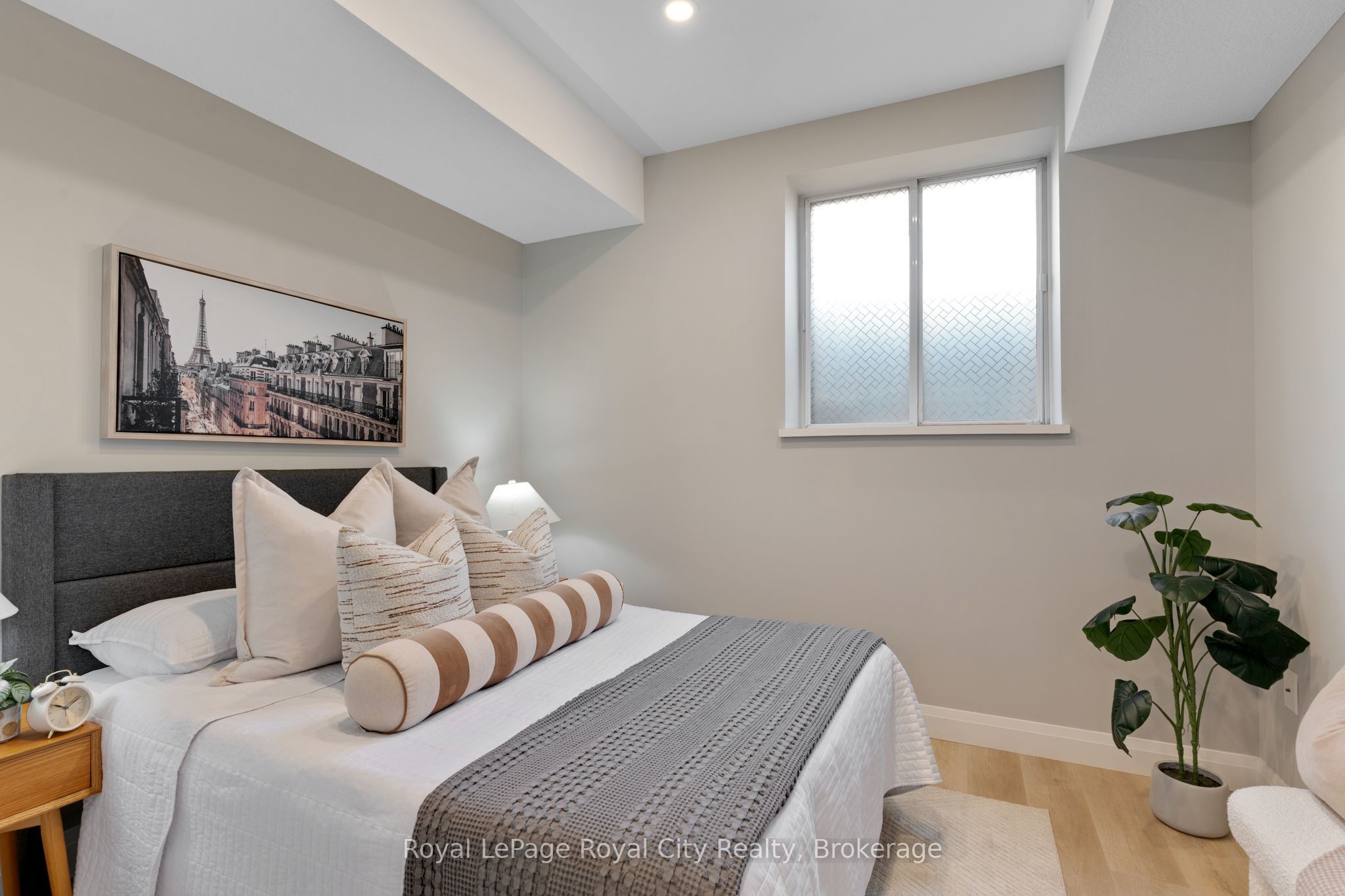 105 Bagot Street B2 Property Photo 17